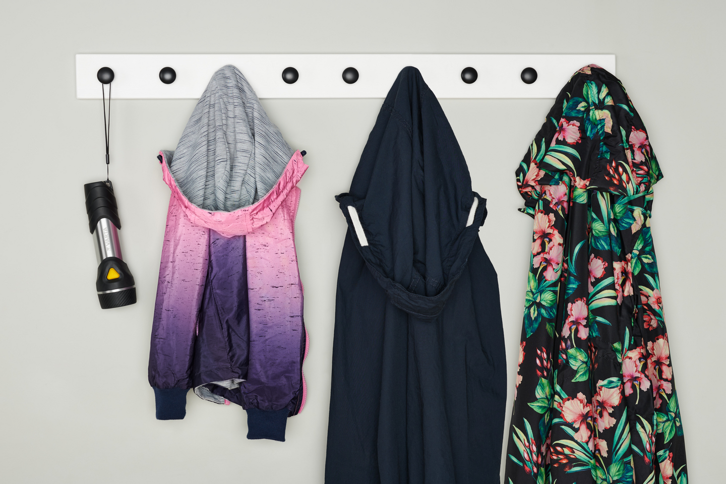 Taskulamppu Varta Day Light F30 70lm