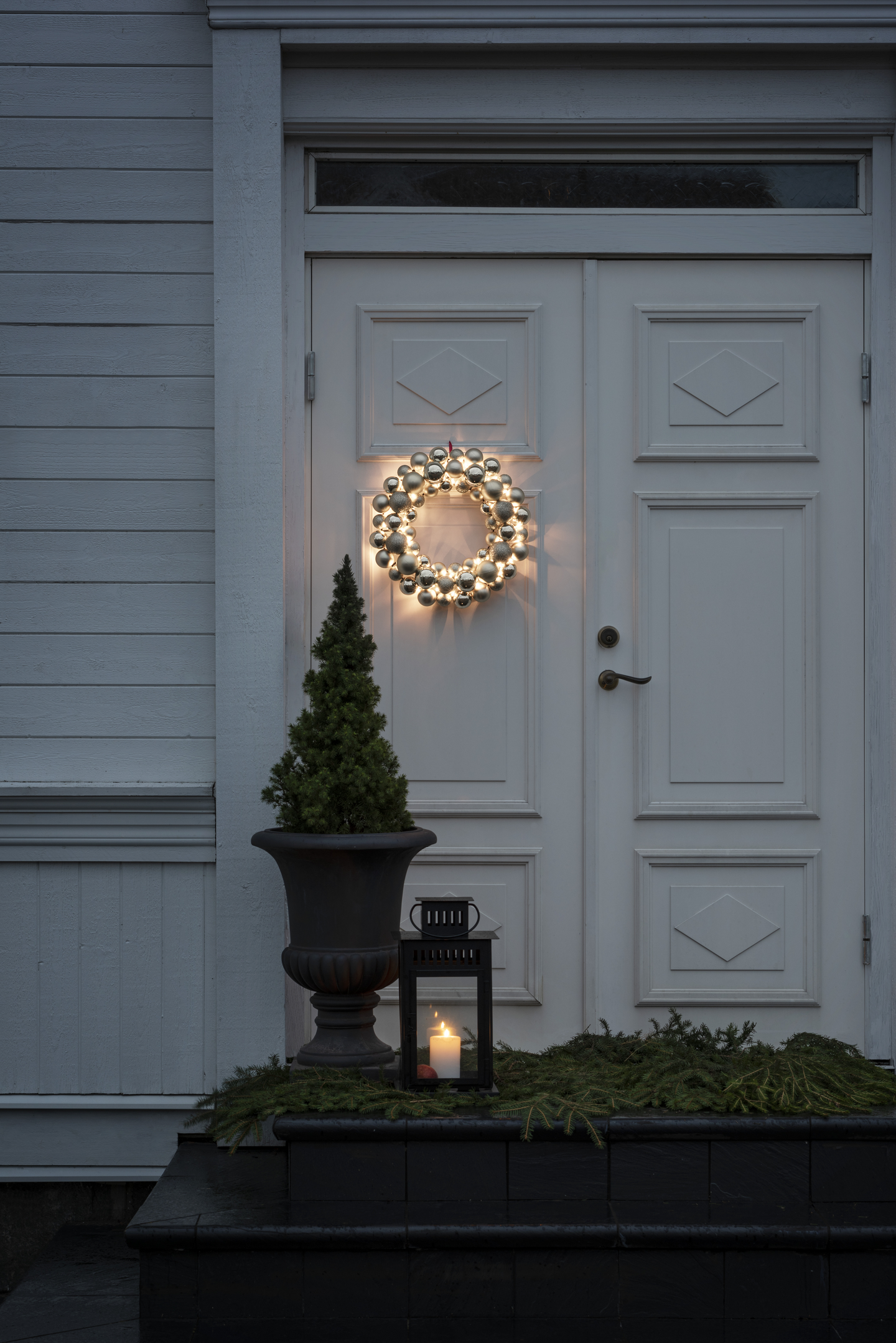 Joulukranssi hopea Konstsmide 50 lediä IP44 + ajastin