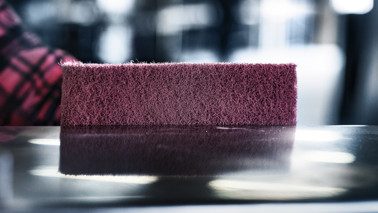 Karhunkielirulla käsinhiontaan Bosch EXPERT N880, 100 mm x 10 m, karkea A