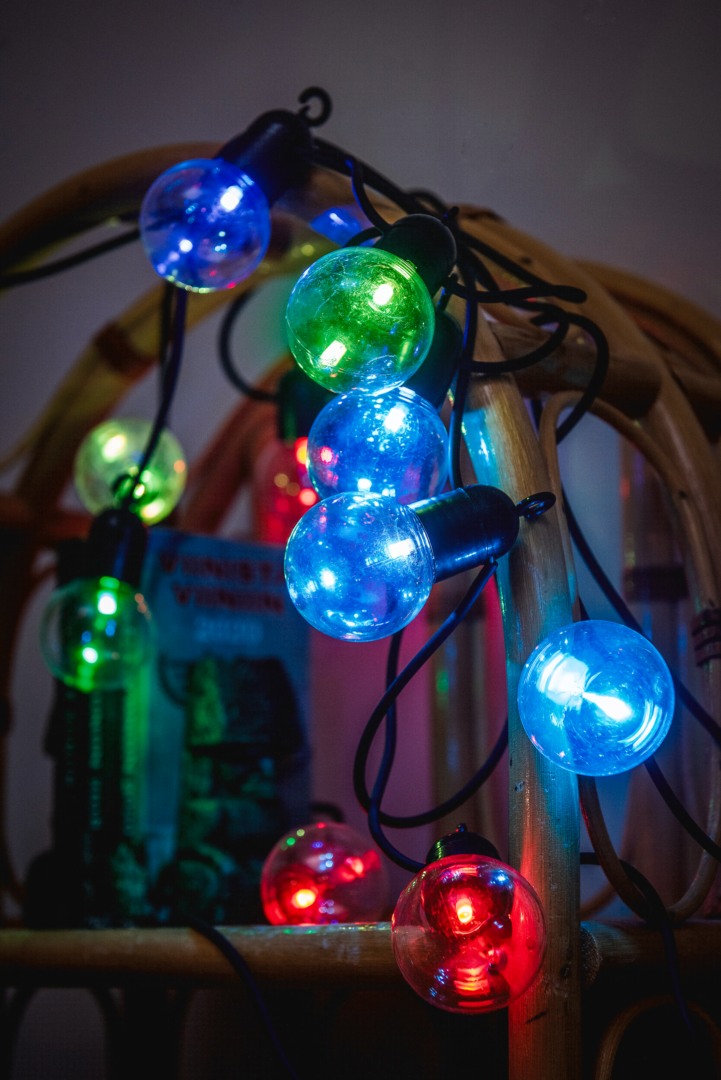 Lamppusarja Airam Smart RGB 10 lediä IP44