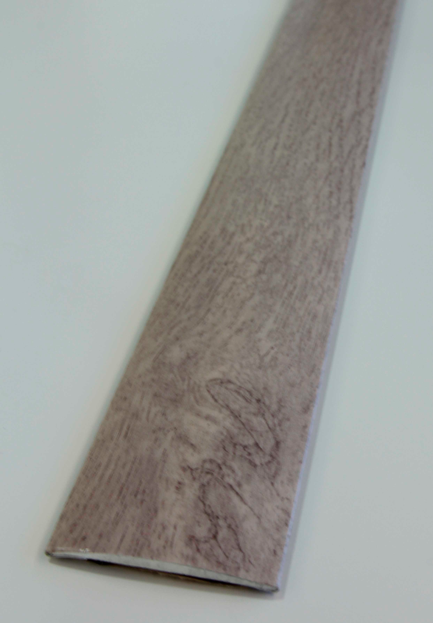 Saumalista tarra 38mm 0,9m alumiini valkaistu saarni B2 LA 90