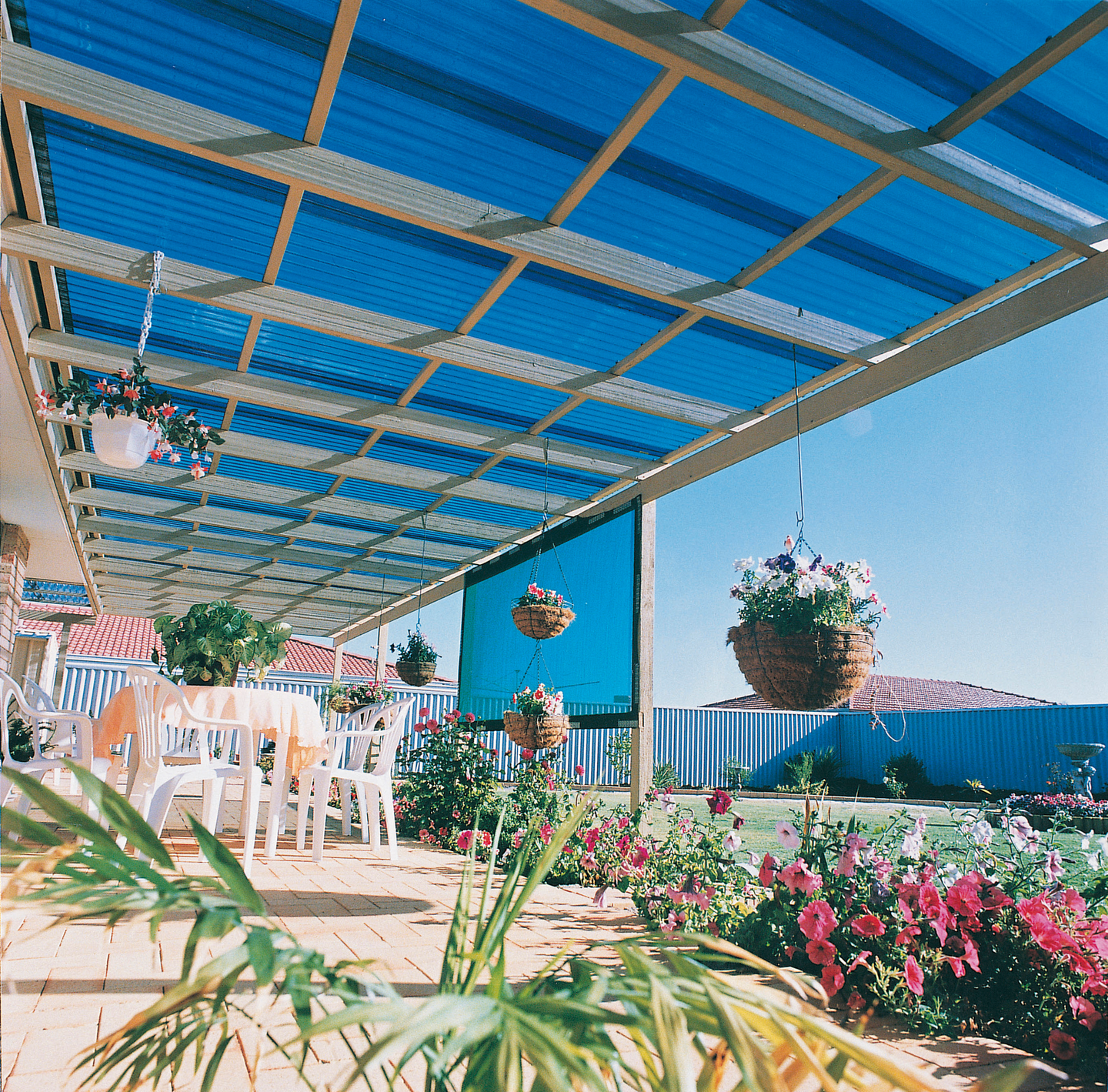 Valokate PROF Greca kirkas 1,0x1060x4000mm PVC sinertävä