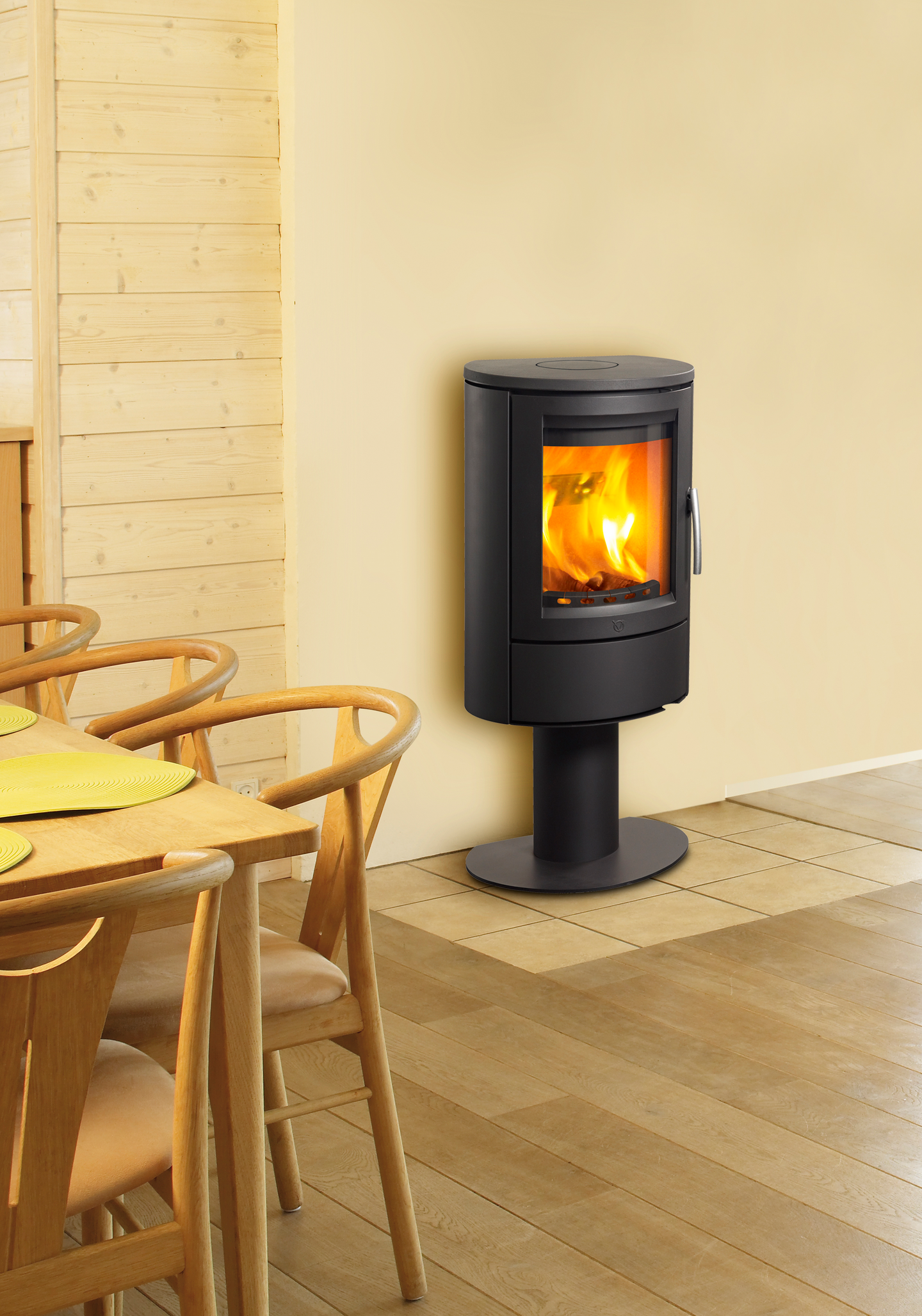 Valmistakka Varde Aura 11 musta