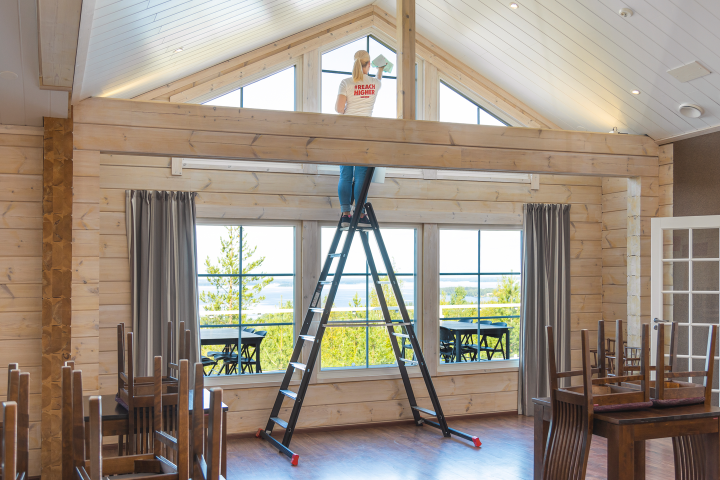 Ammattitasotikas Tikli ATJ8 8-askelmainen vaakatuilla 2x1,2m