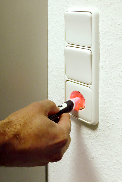 Jännitetesteri Laserliner Active Finder