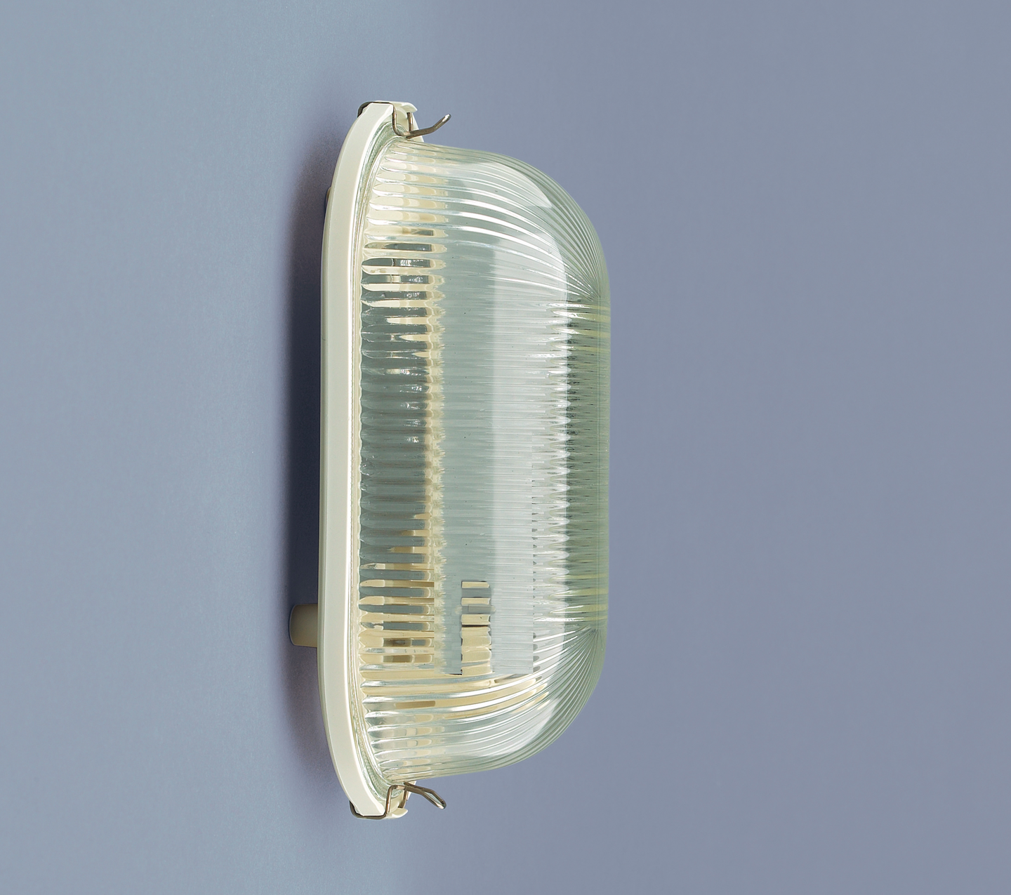 Saunavalaisin Ensto AVH15 ilman ritilää