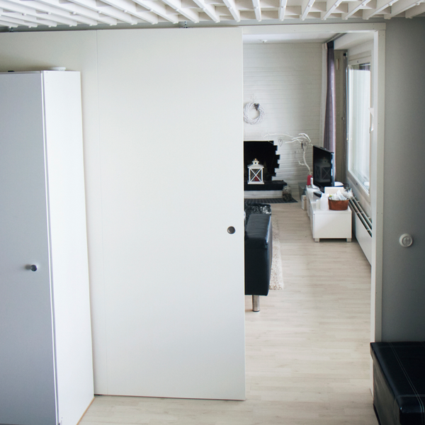 Liukuovikiskosetti Helaform 755/2000mm maks. 100 kg ovelle