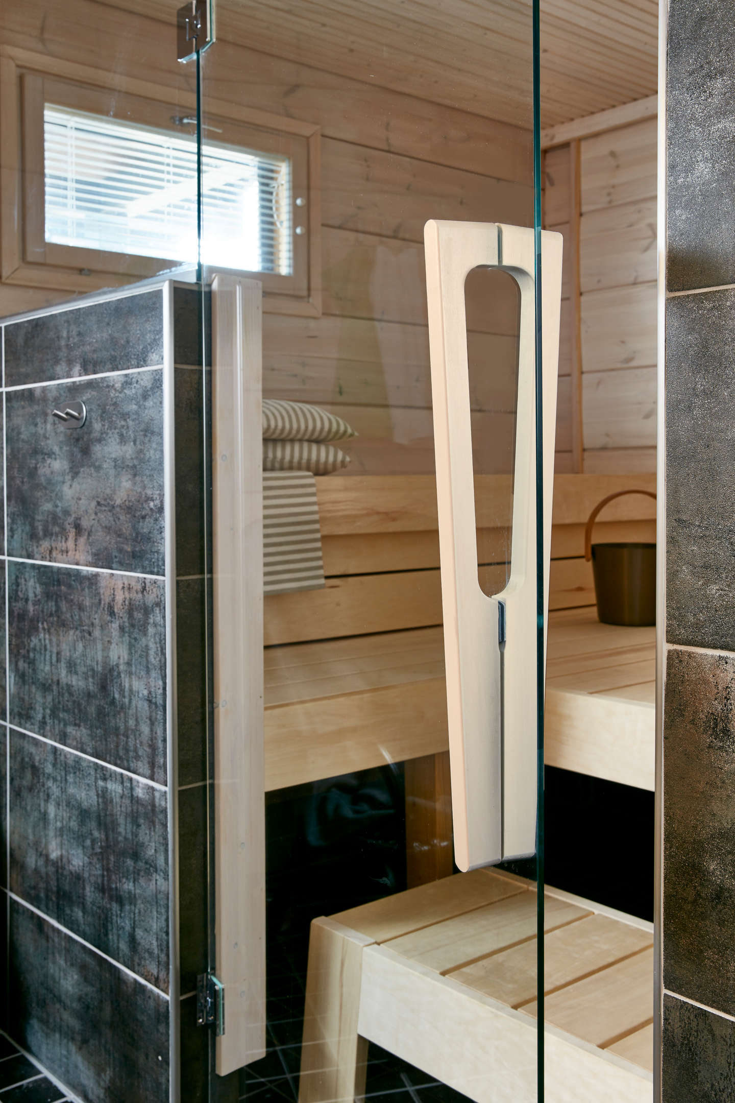 Saunanvedin Fiorin Oval 610mm haapa