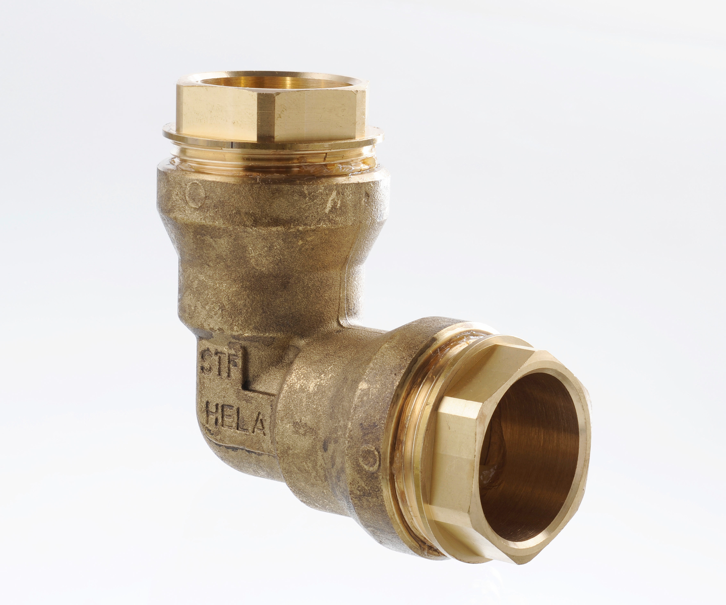 PLASTRÖR KOPPLING VINKEL 40 MM PROF