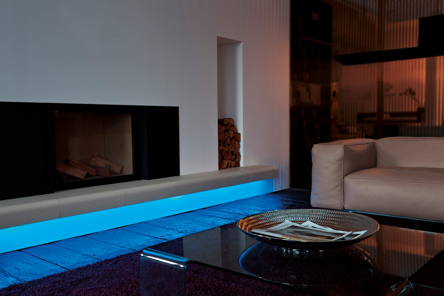 Led-nauhasetti EGLO RGB 3m 13,5W 250lm