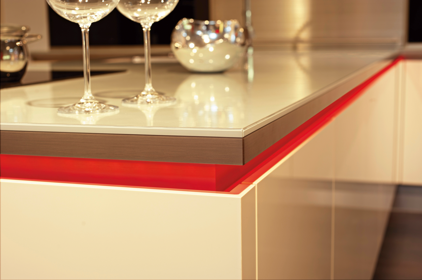 Led-nauhasetti EGLO RGB 3m 13,5W 250lm