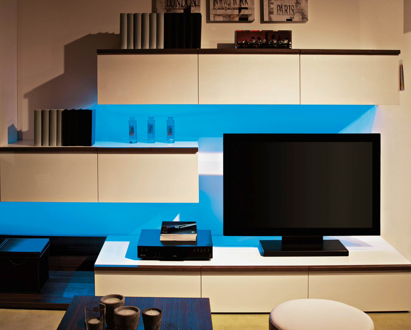 Led-nauhasetti EGLO RGB 3m 13,5W 250lm