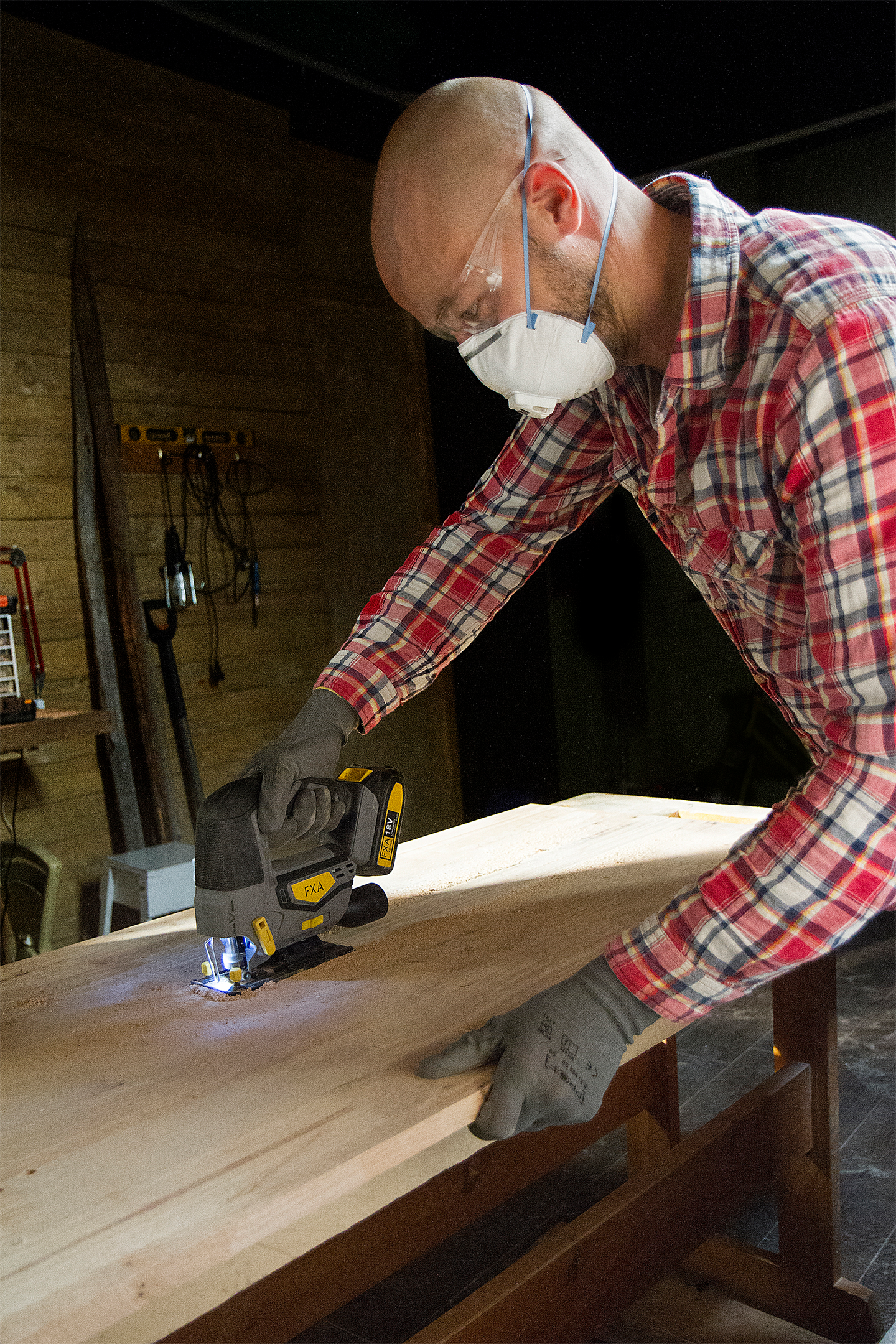 Akkupistosaha FXA 18V XCLICK runkoversio ilman akkua