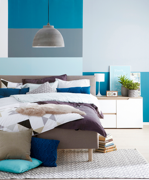 Pöytävalaisin Cello Mezzo valkoinen