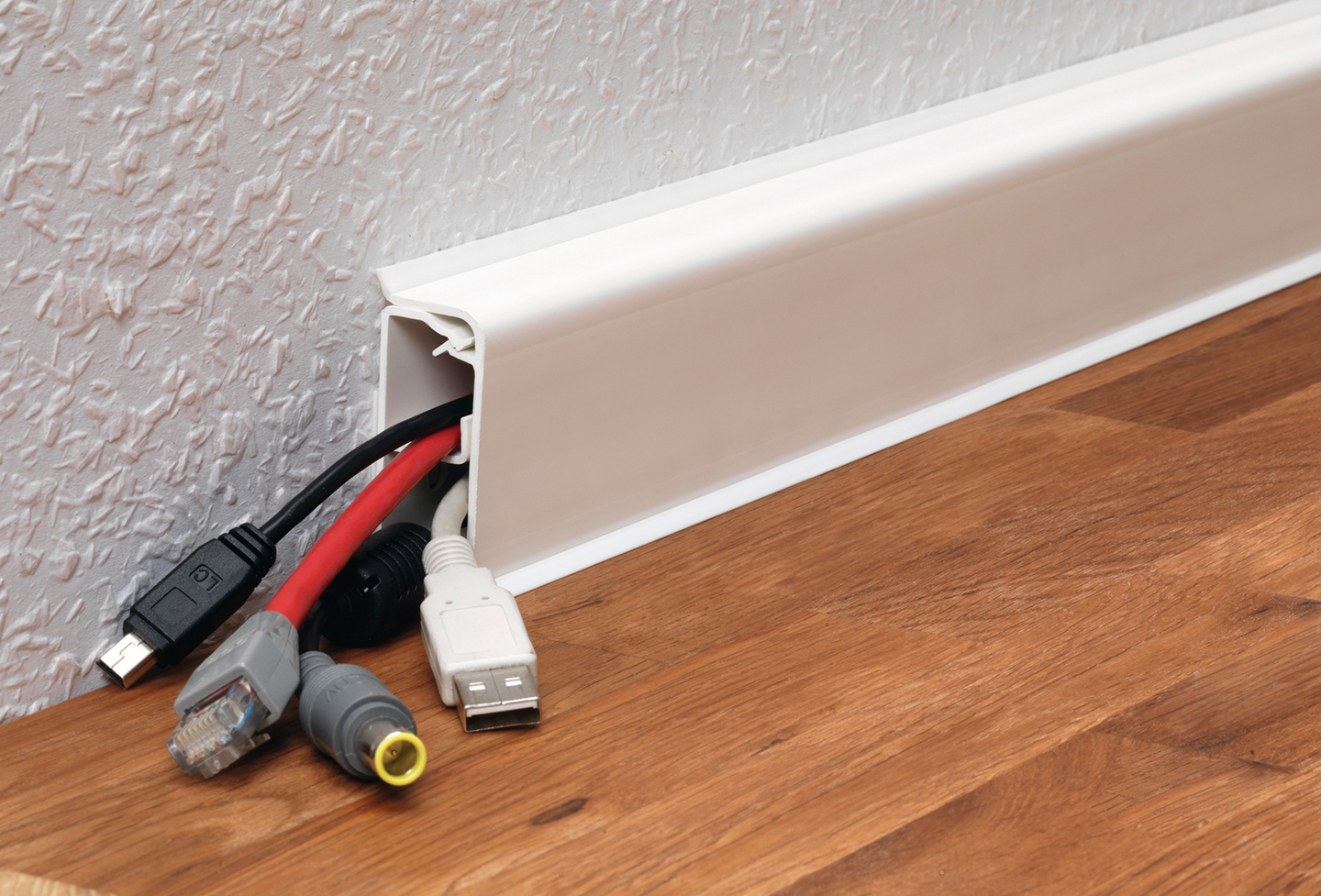 Asennusteippi Tesa Powerbond 1,5mx19mm sisätiloihin