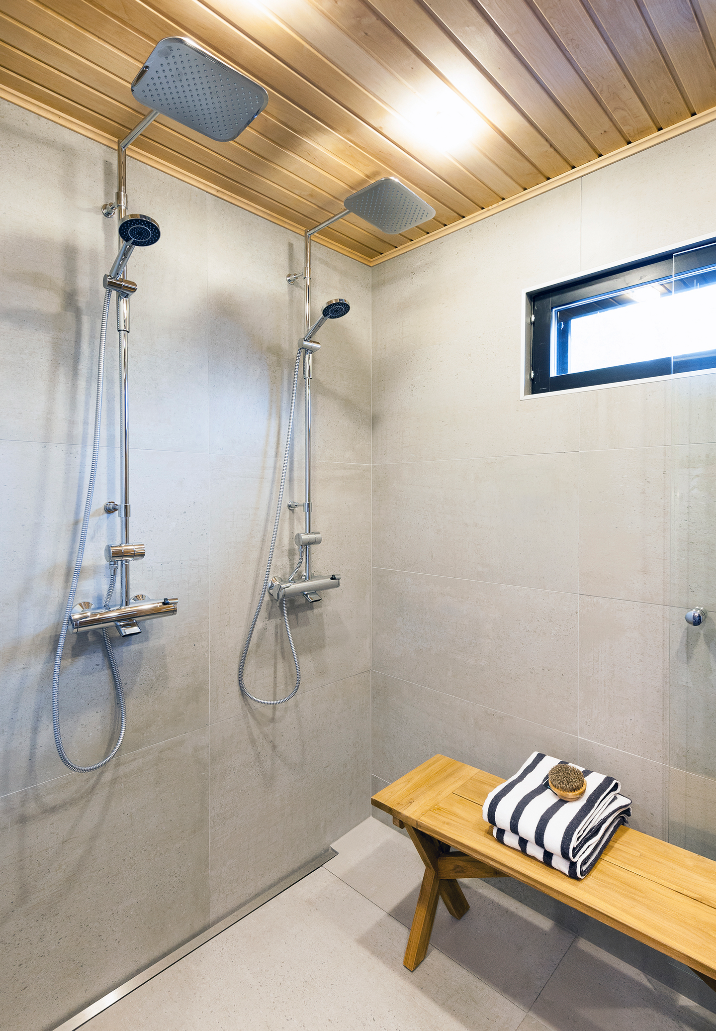 Sadesuihkuhana Oras Optima 7193