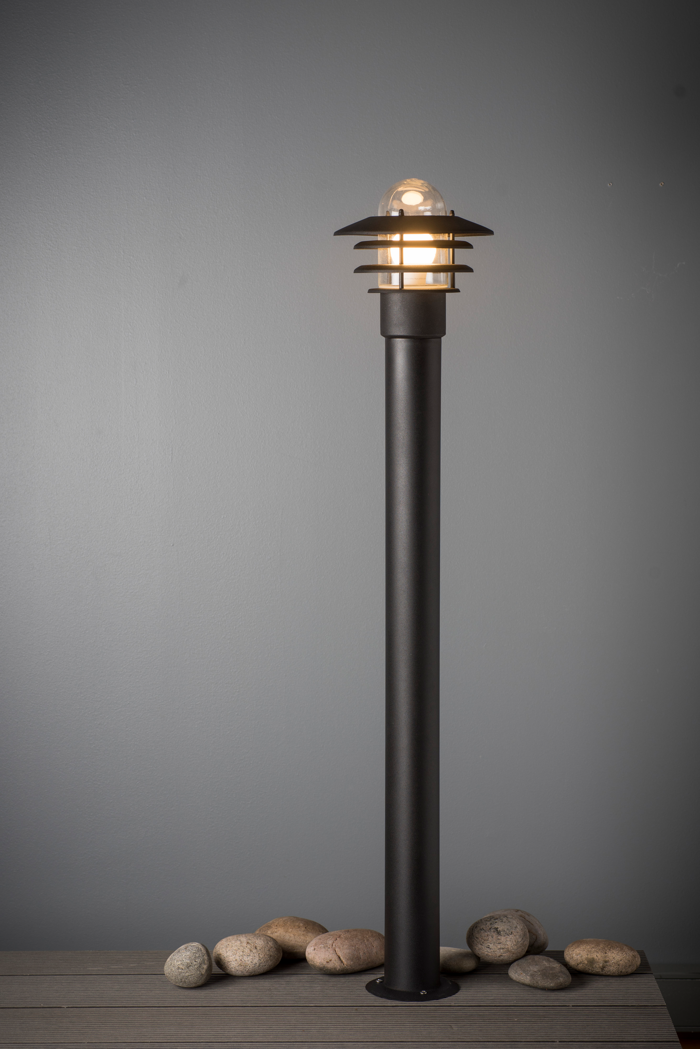 Ulkopylväsvalaisin Airam Käpylä mini E27 musta