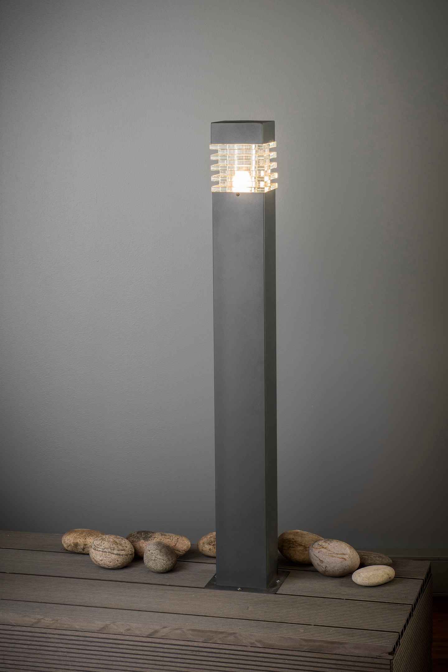 Ulkopylväsvalaisin Airam Kallio antrasiitti