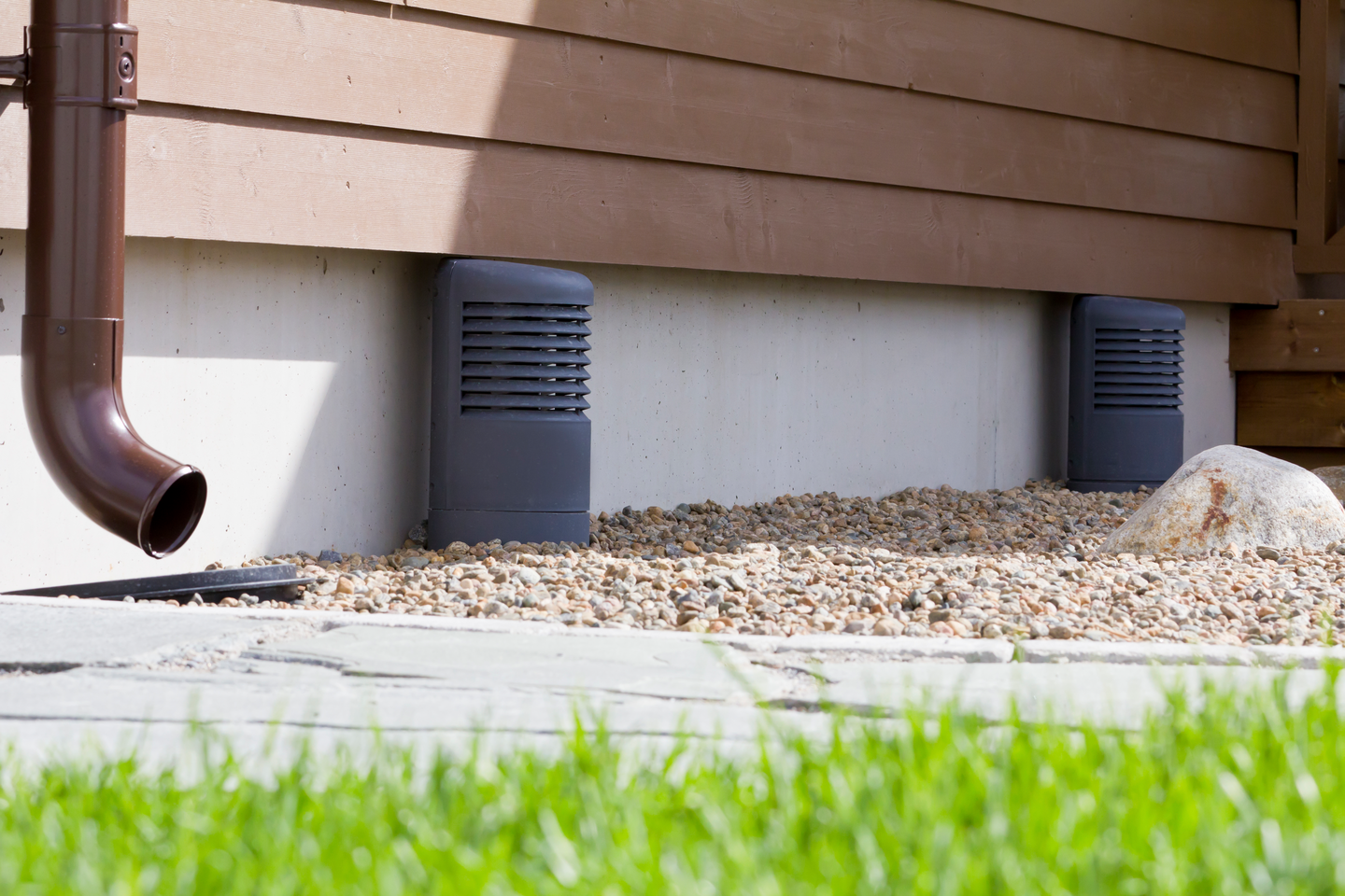 Tuuletuspaalu PROF 160/170mm vaaleanharmaa