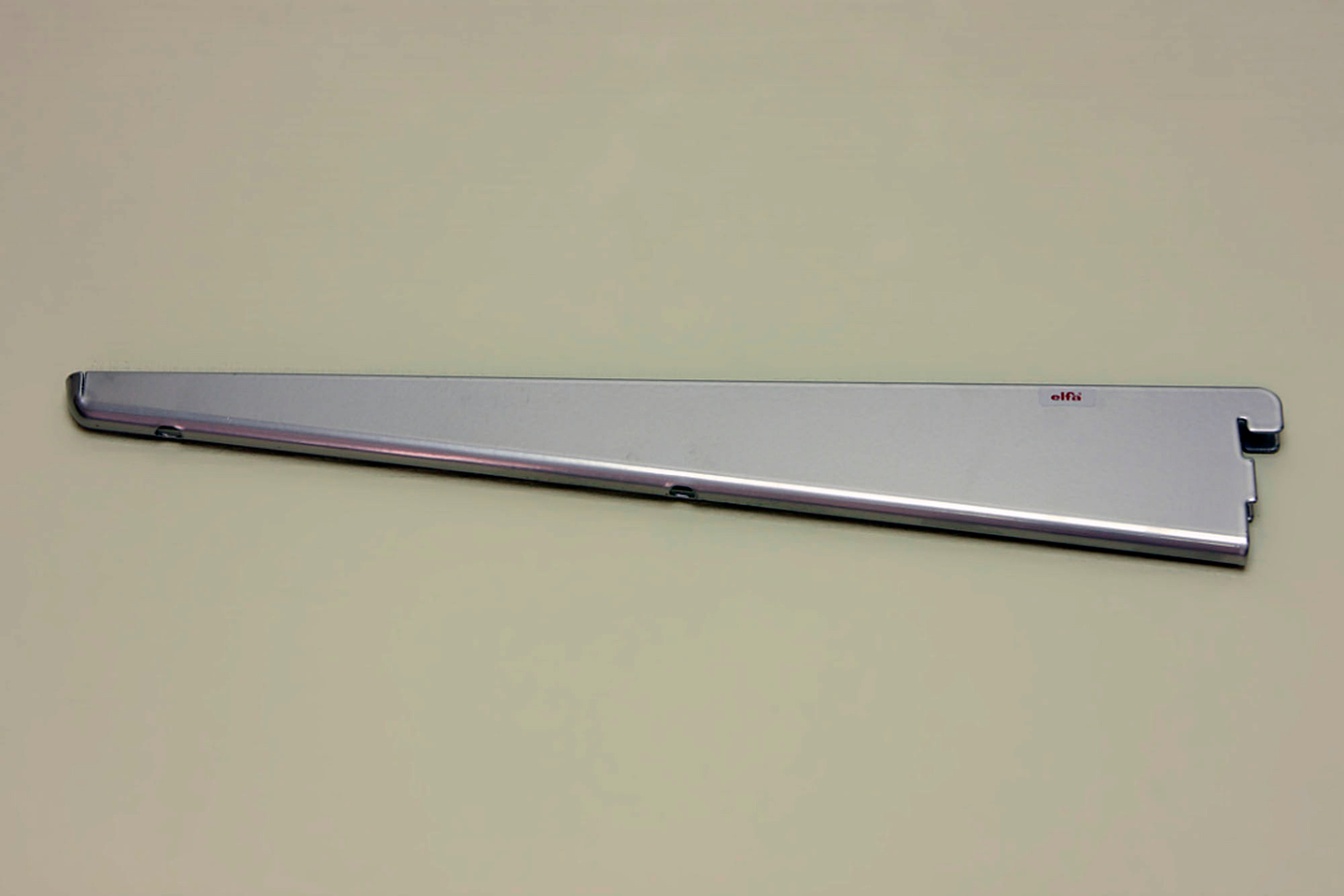 Levyhyllyn kannatin Elfa 470mm platina 414780