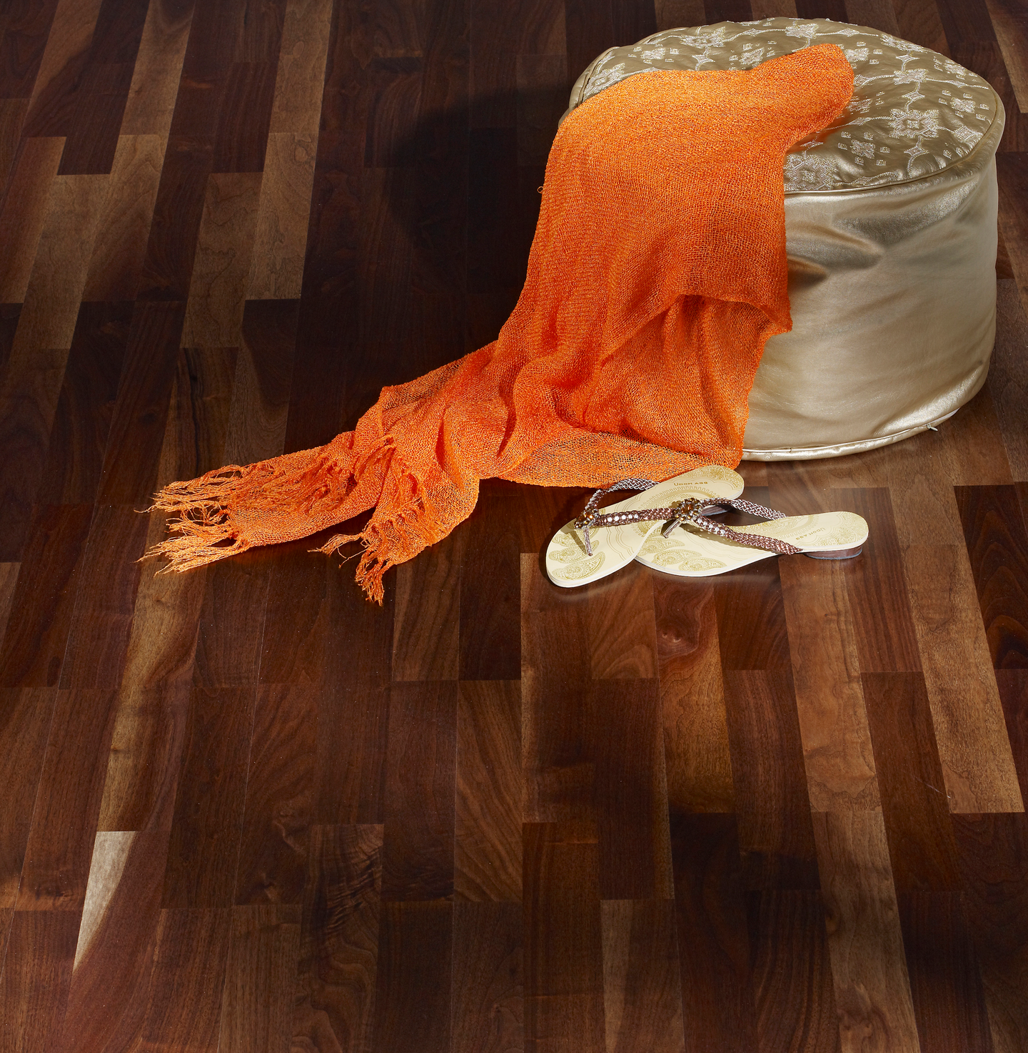 Parketti Cello pähkinä