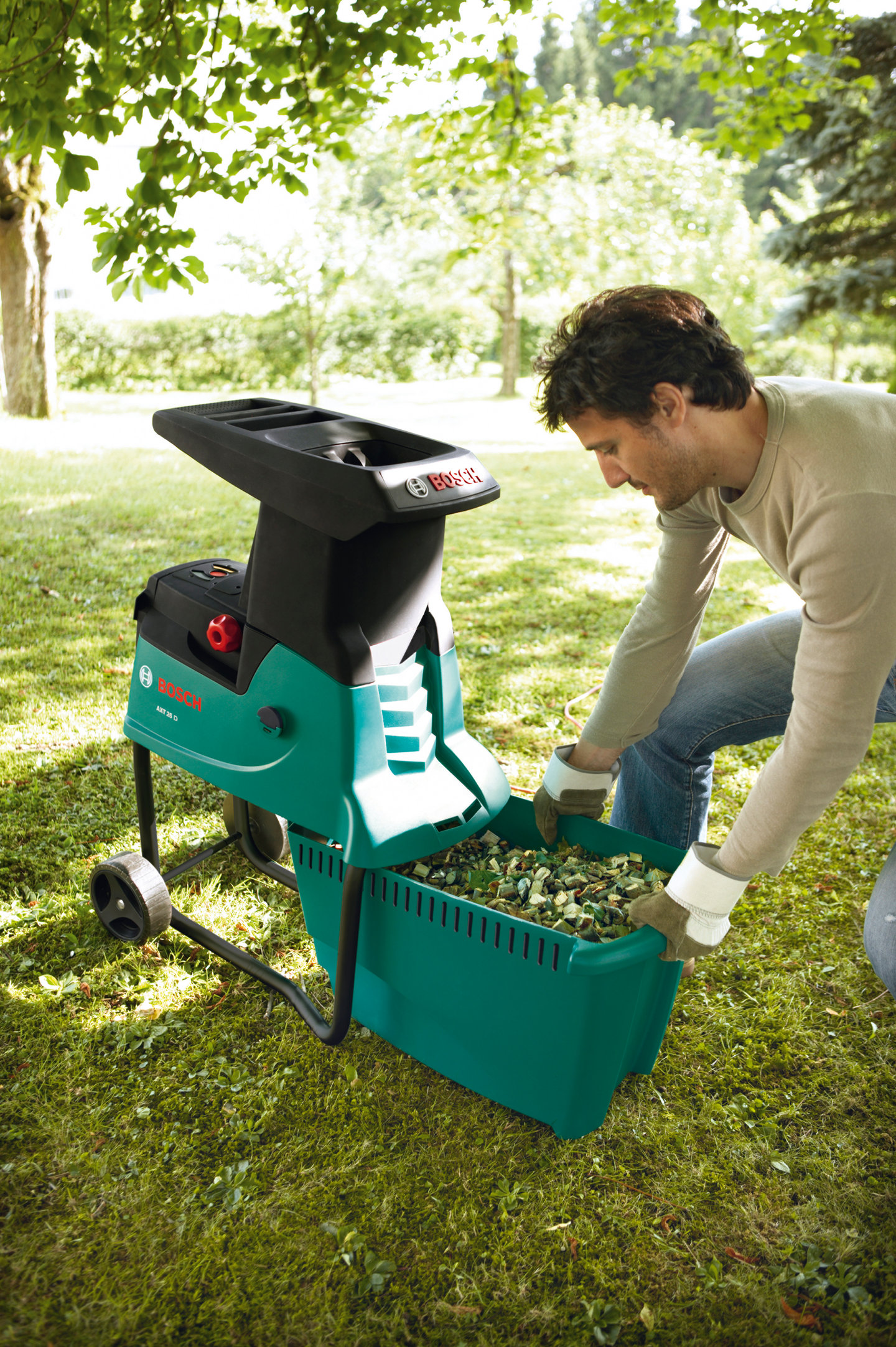 Измельчитель садовый бош рапид 2000. Шредер садовый. Как выбрать измельчитель веток для дачи. Как выбрать измельчитель веток для дачи. Как выбрать измельчитель веток для дачи.