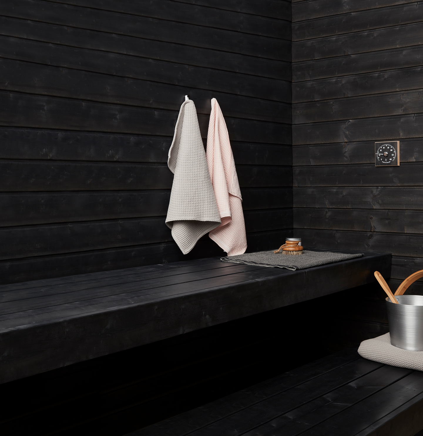 Saunapaneeli Cello STP TK 14x120x2250 saunasuojattu musta