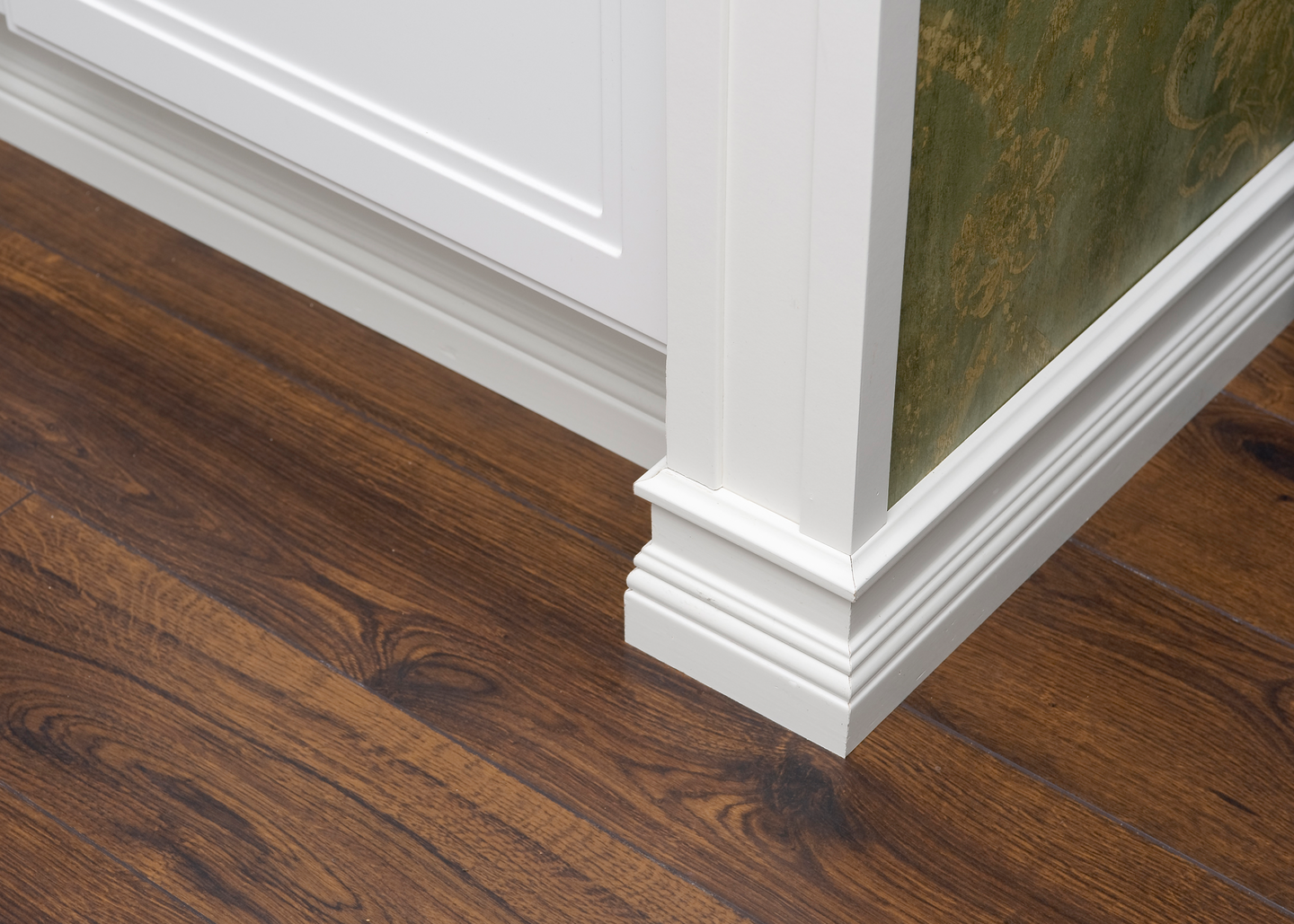 Jalkalista Cello 20x118x3200mm koriste valkoinen