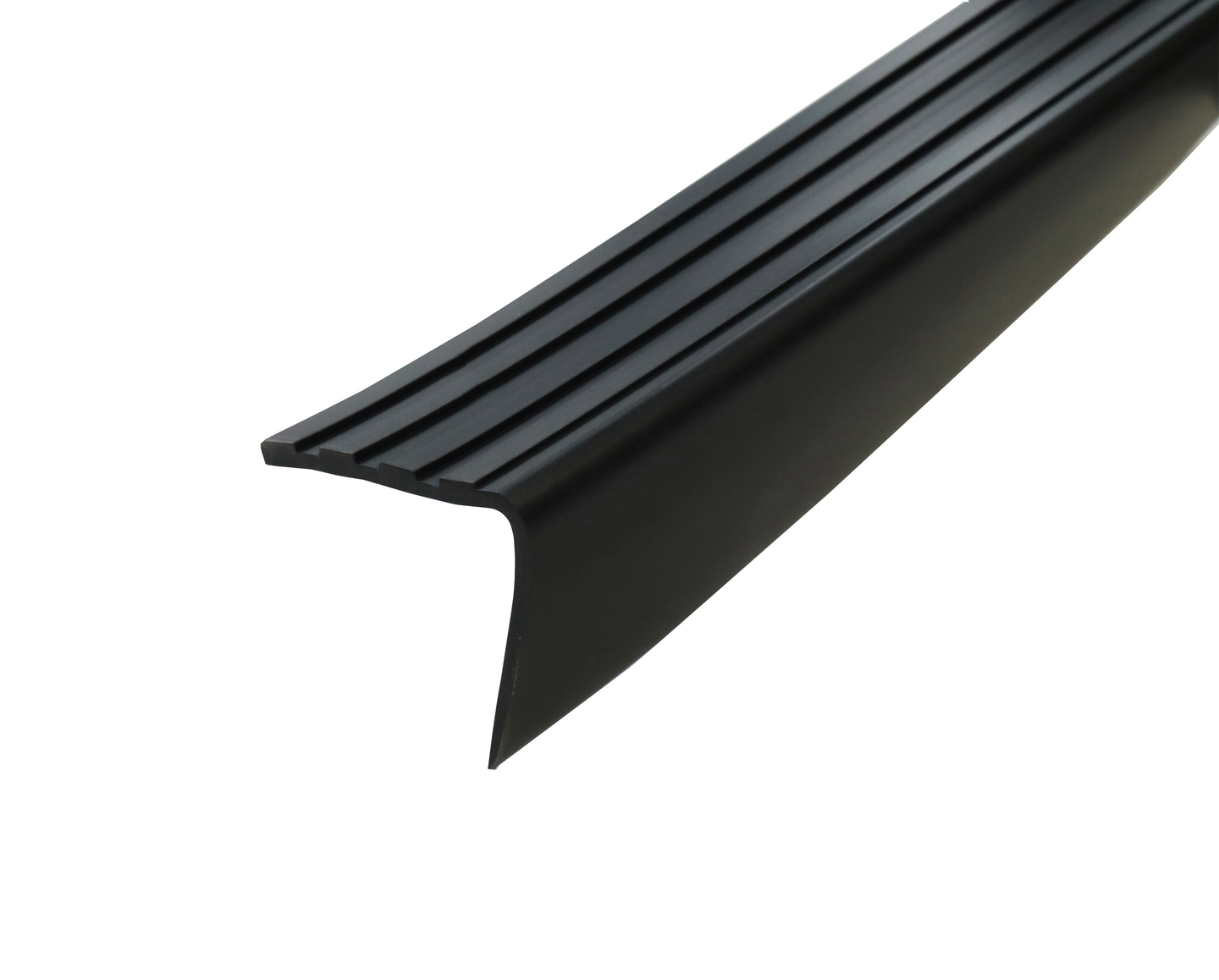 Askelkulmalista 38x37mm 2,5m muovia musta AK 38-470