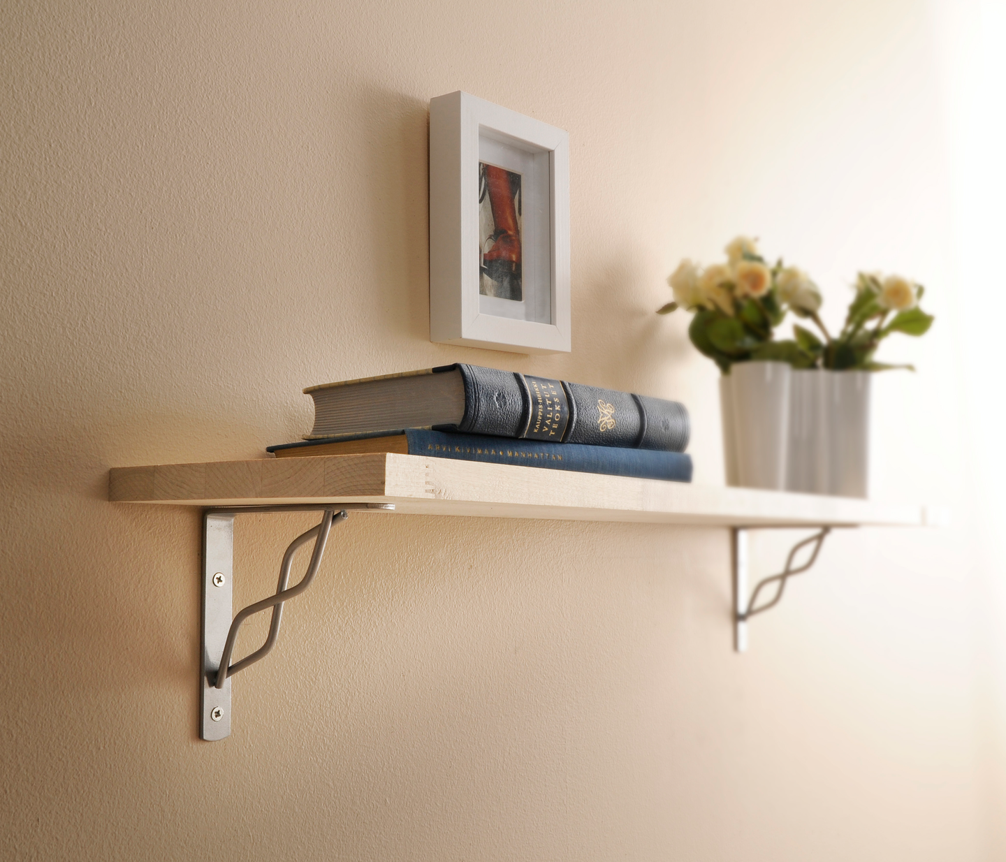 Hyllynkannatin Cello FL6008 130x130x20 harjattu kromi