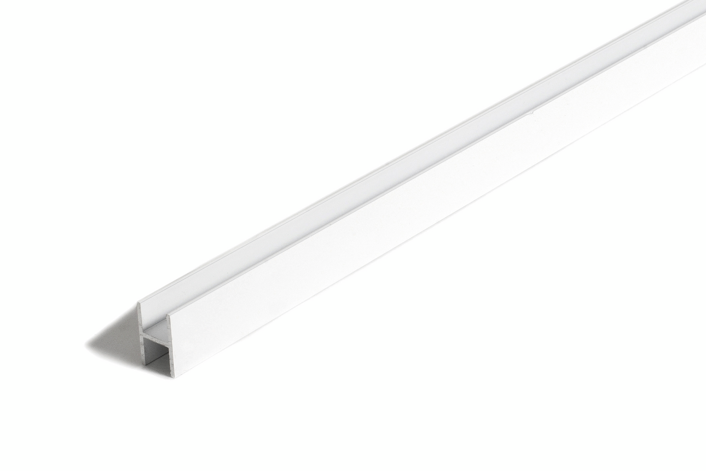 H-lista 13,5x22x1,5mm valkoinen 2m H2 W2