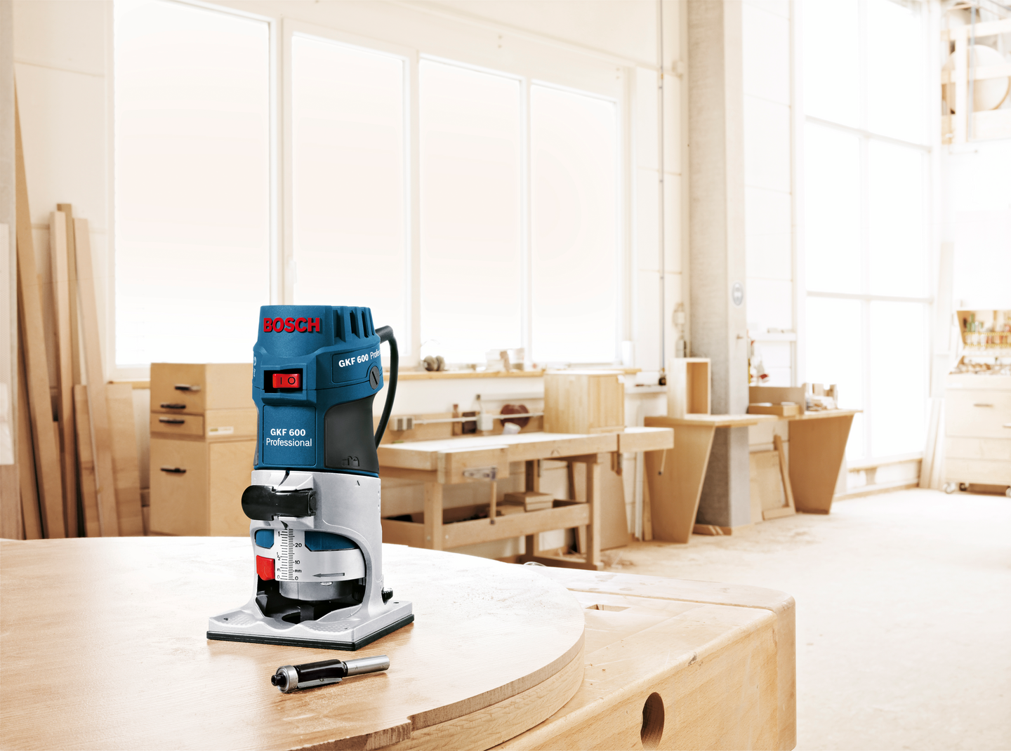 Reunajyrsin Bosch gkf 600