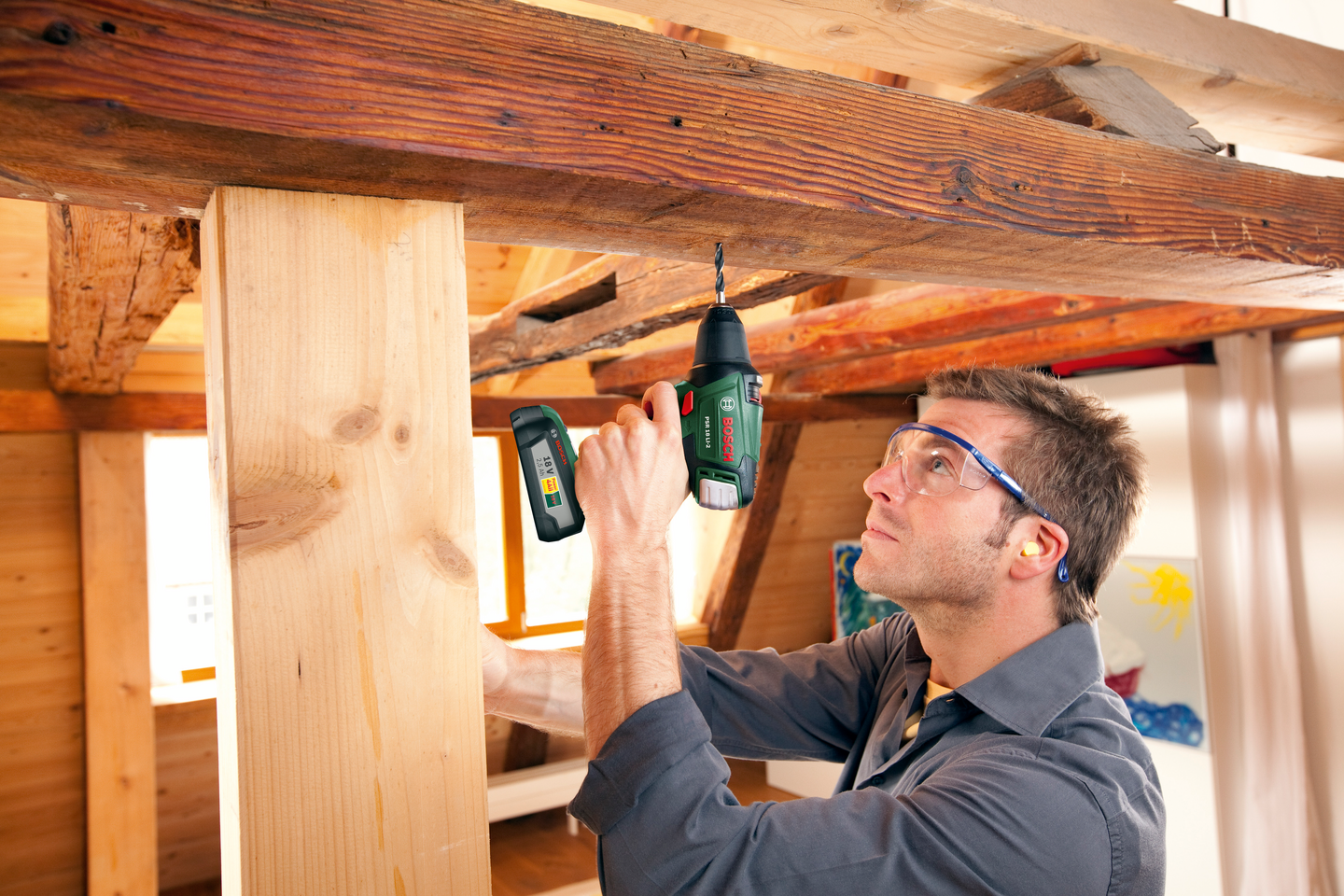 SKRUVDRAGARE BOSCH PSR 18 LI-2 SO302