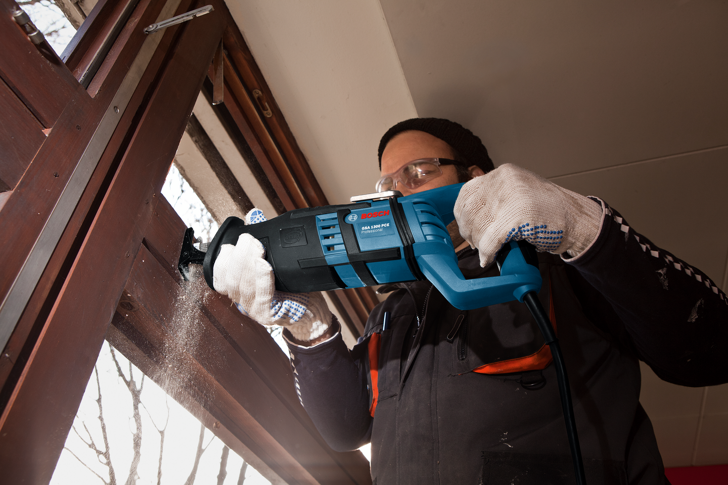 Puukkosaha Bosch GSA 1300 pce