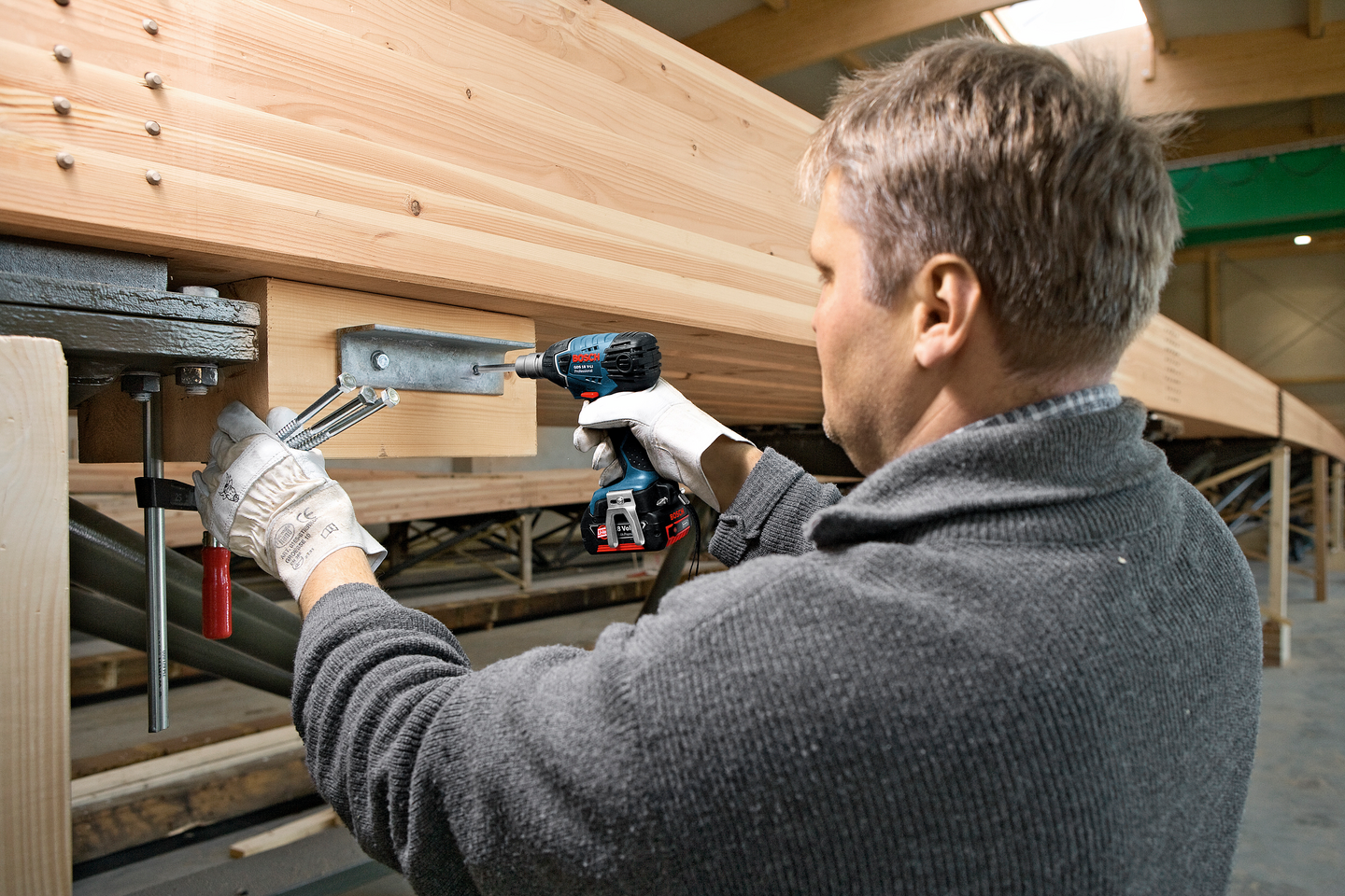 Akkuiskumutterinväännin Bosch GDS 18V-LI Solo L-BOXX