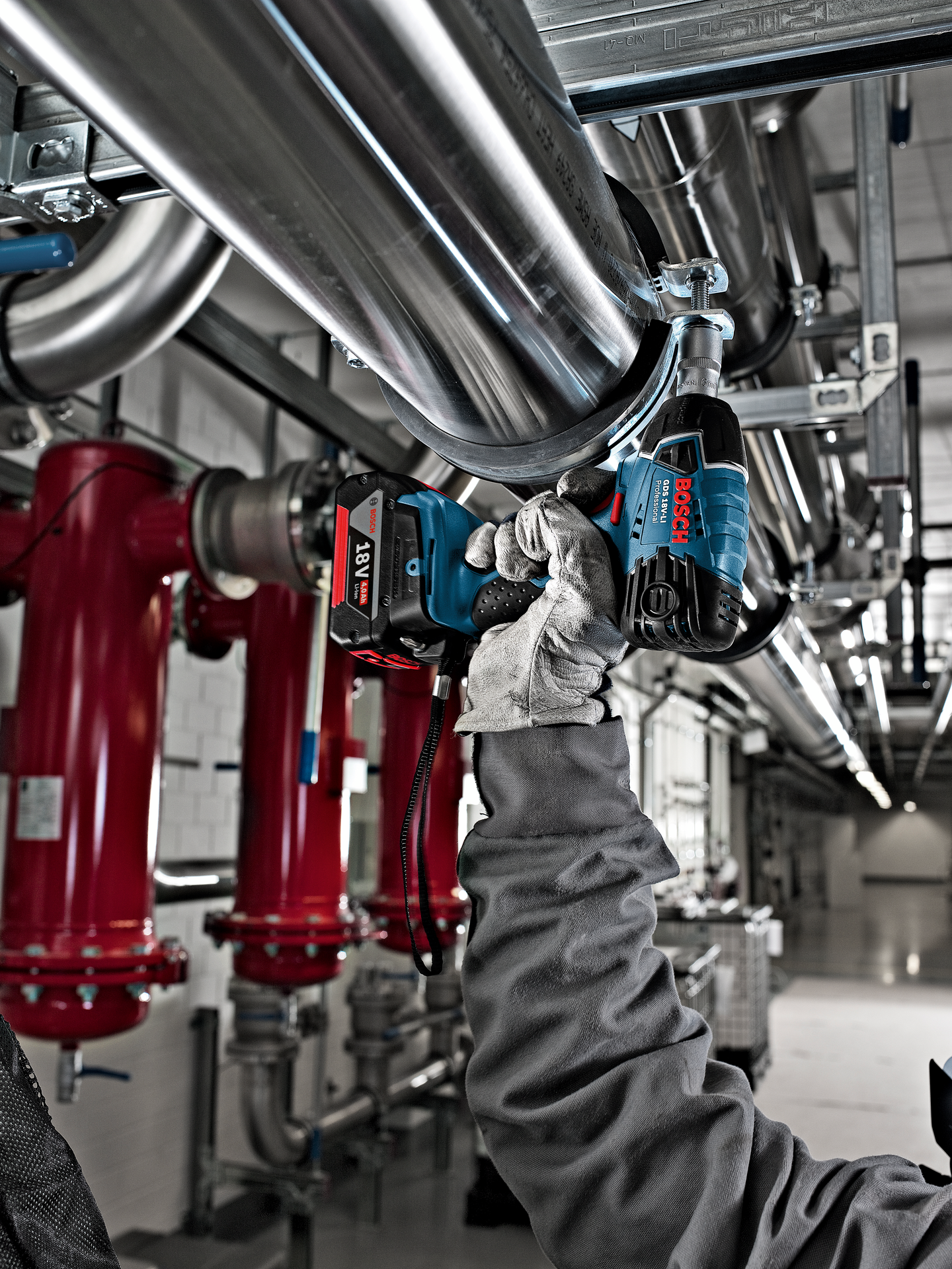 Akkuiskumutterinväännin Bosch GDS 18V-LI Solo L-BOXX