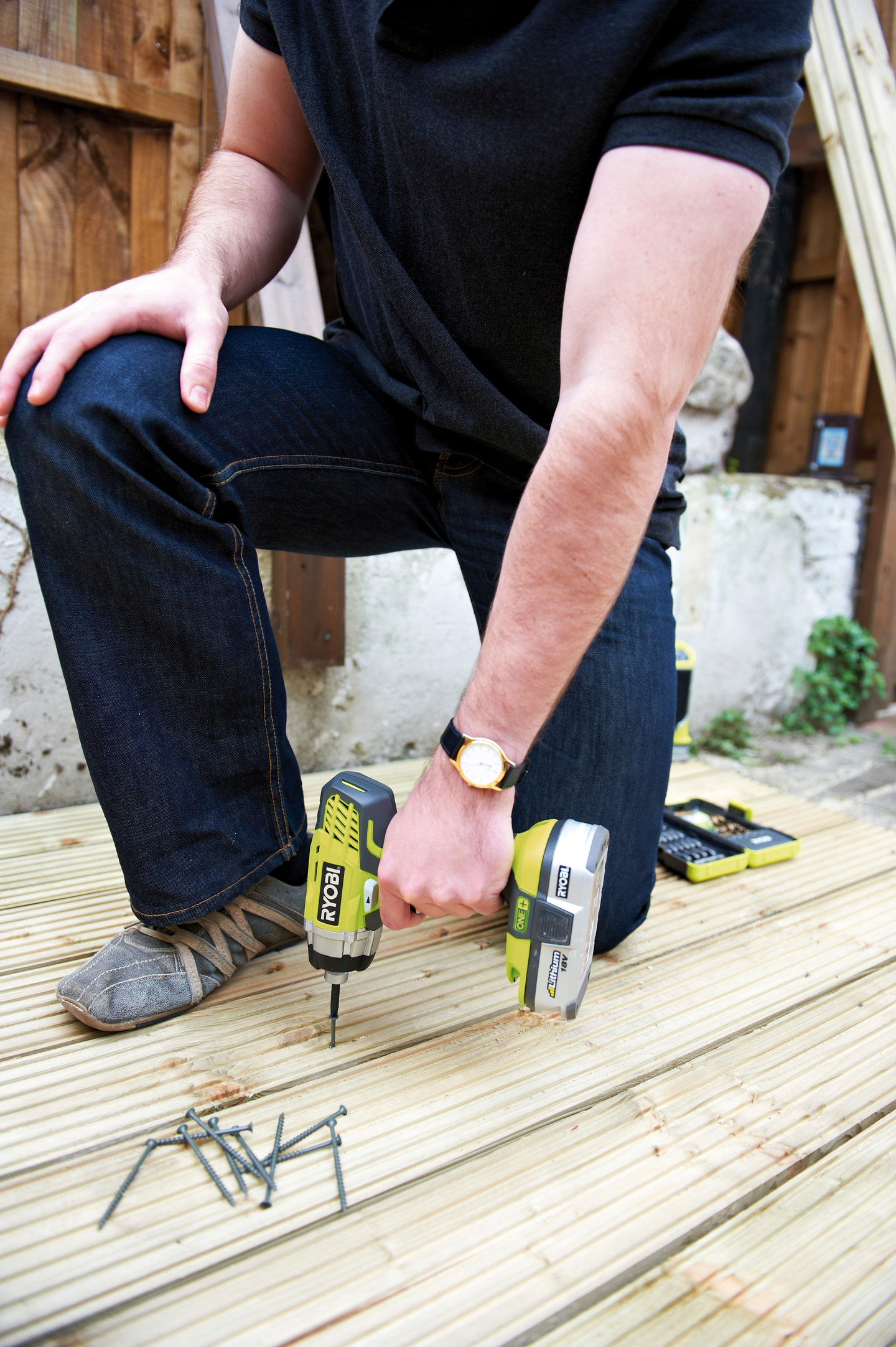 Akkuiskuruuvinväännin Ryobi RID1801M ONE+