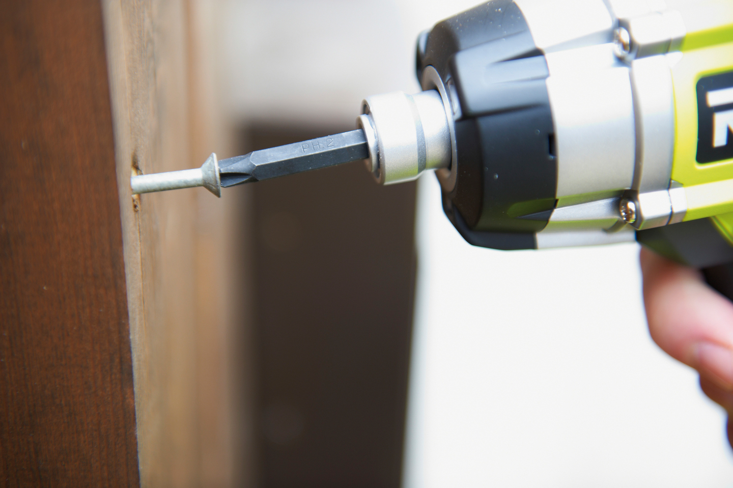 Akkuiskuruuvinväännin Ryobi RID1801M ONE+