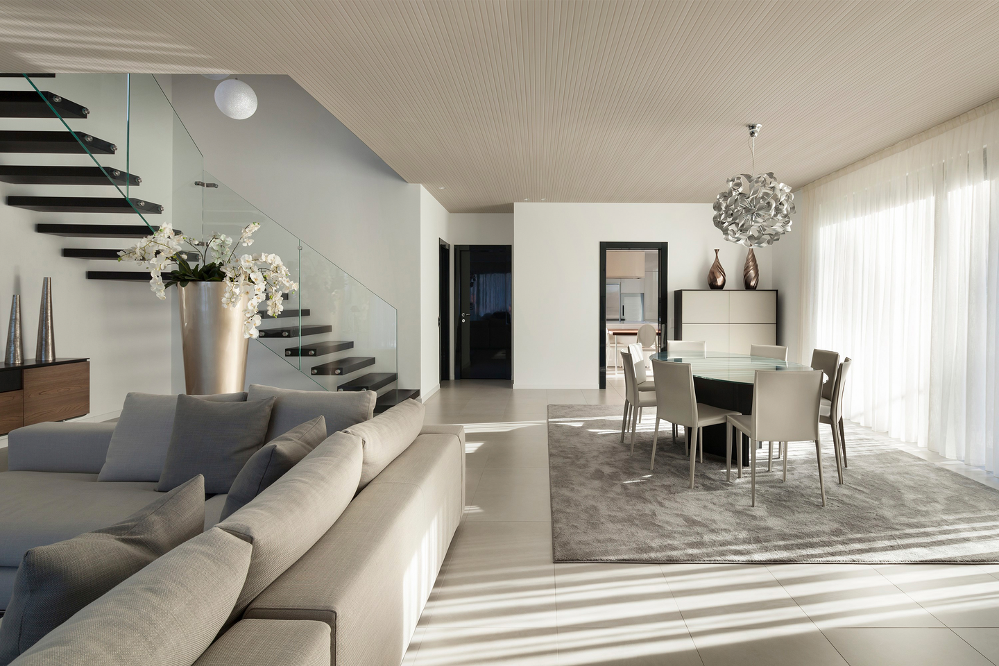 Sisustuspaneeli 15x95x3280 STP päätypontattu valeura mänty puuvalmis