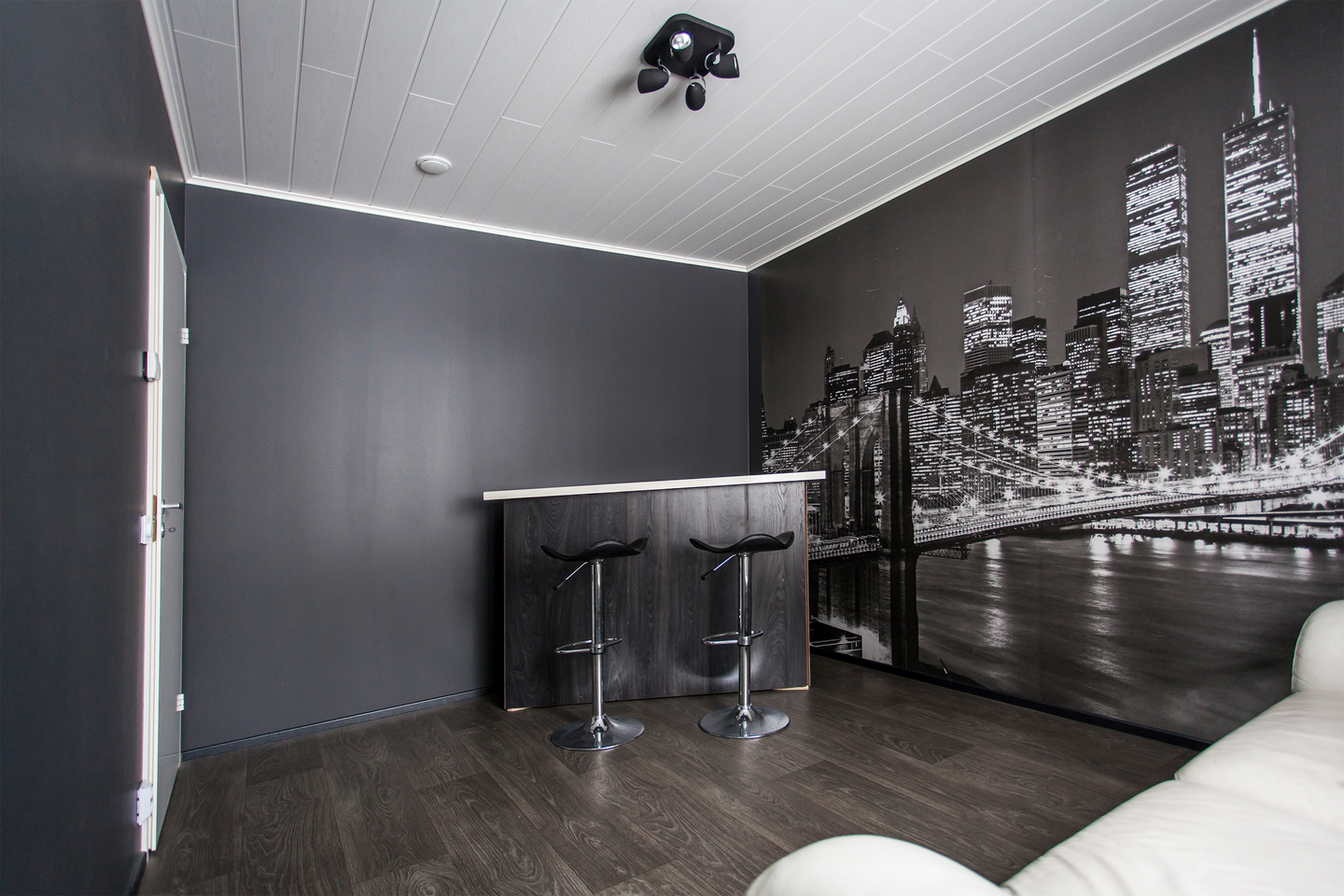 Sisustuspaneeli 8x175x2080 STP MDF hopeasaarni melamiini 777-00 1,7m²