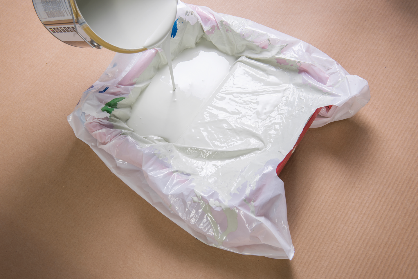 Timantti 3 Pohja- ja kattomaali