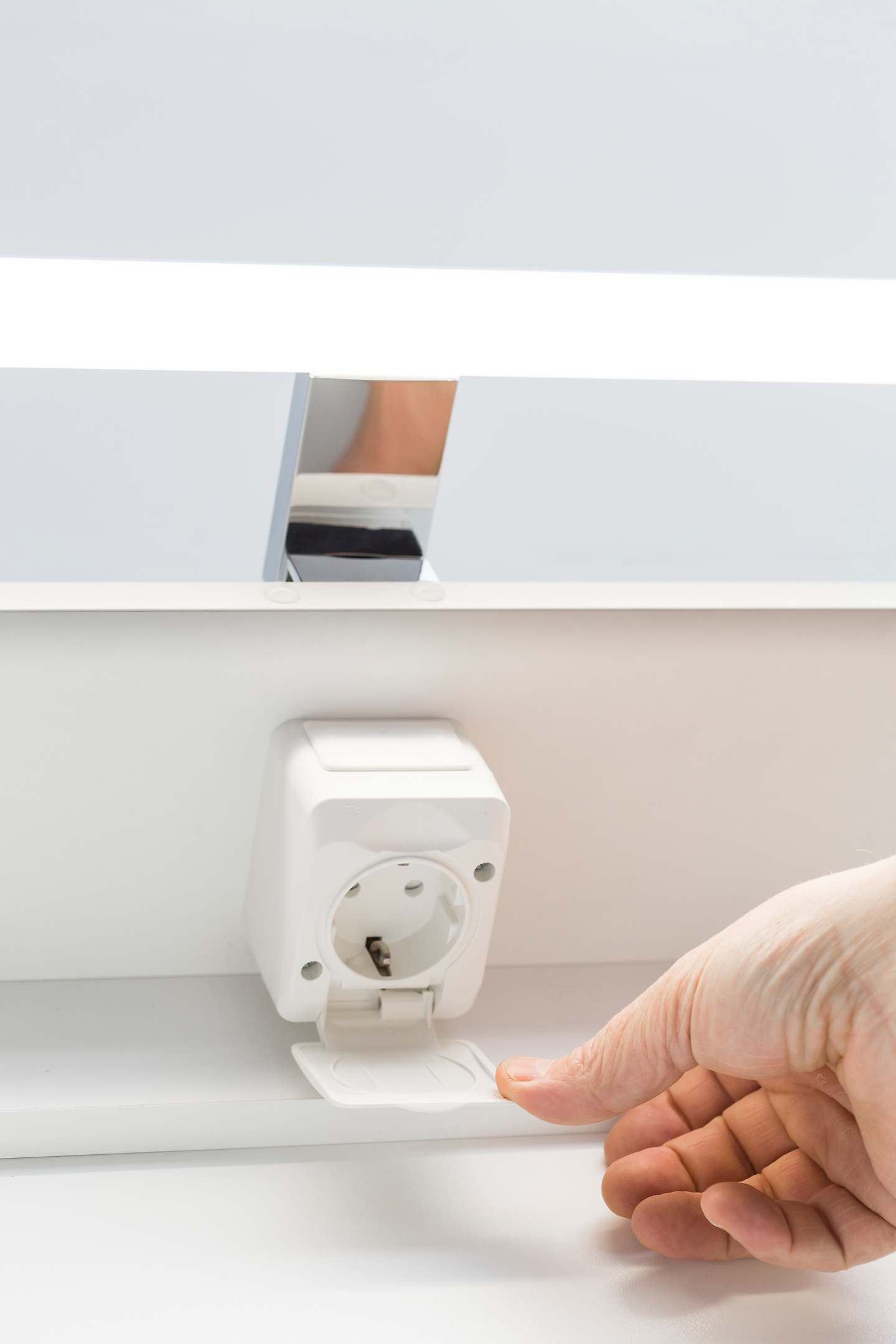 Pistorasia Finnmirror valolippaan