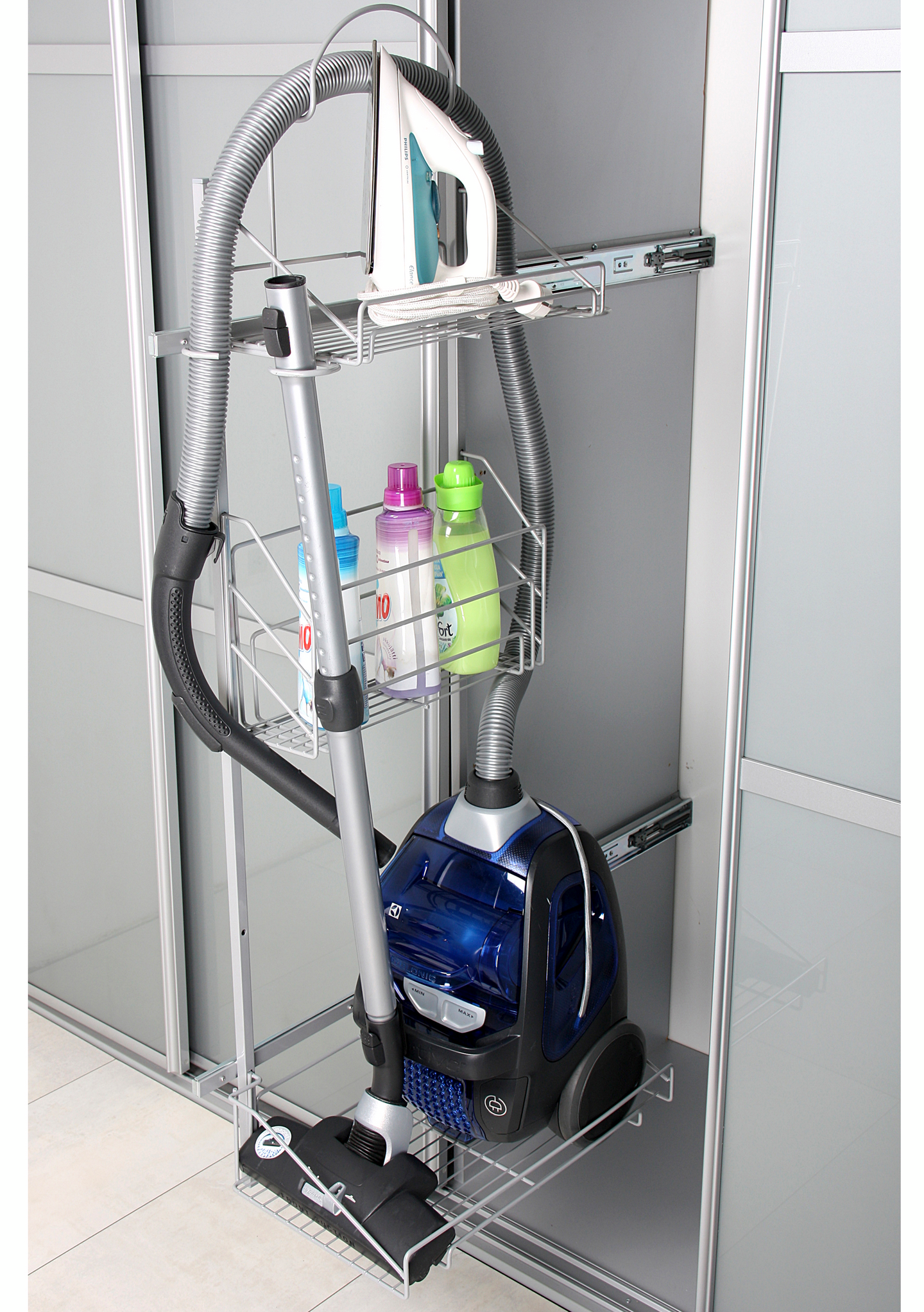 Siivoustarvikevaunu Siivi LM 690 antrasiitti