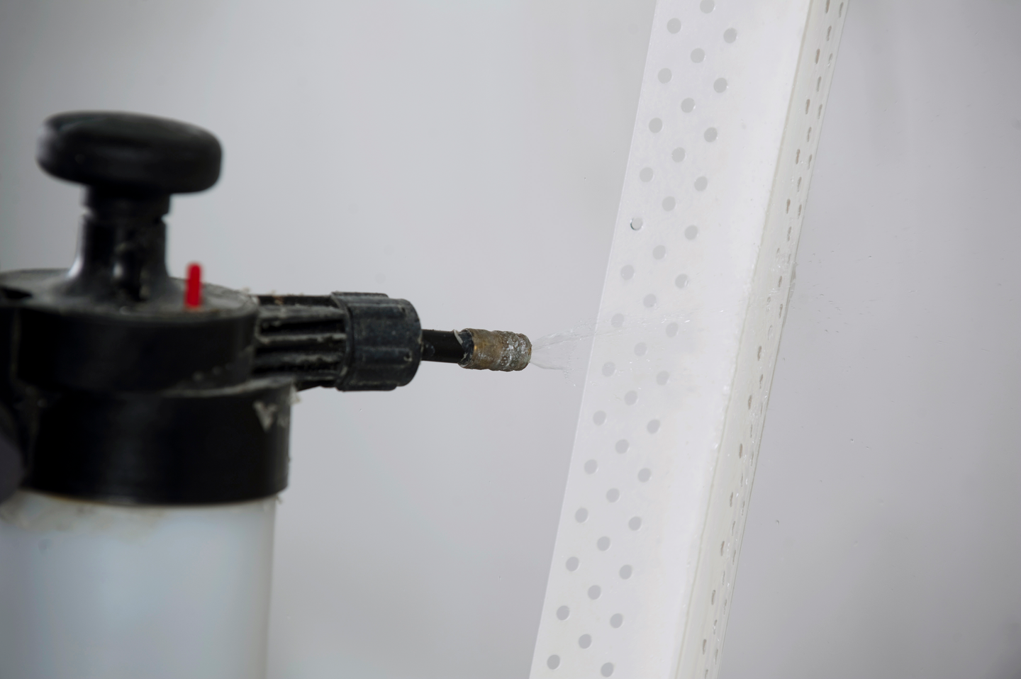 HÖRNLIST ALFORT AQUABEAD UTS 2,7M