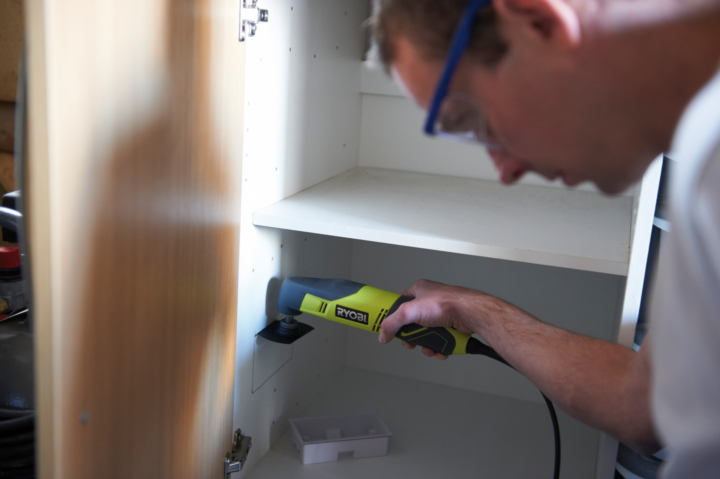 Monitoimikone Ryobi RMT200-S 200W