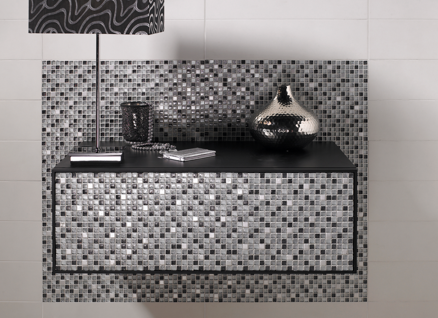 Mosaiikki Pleyades 30x30 musta-hopea