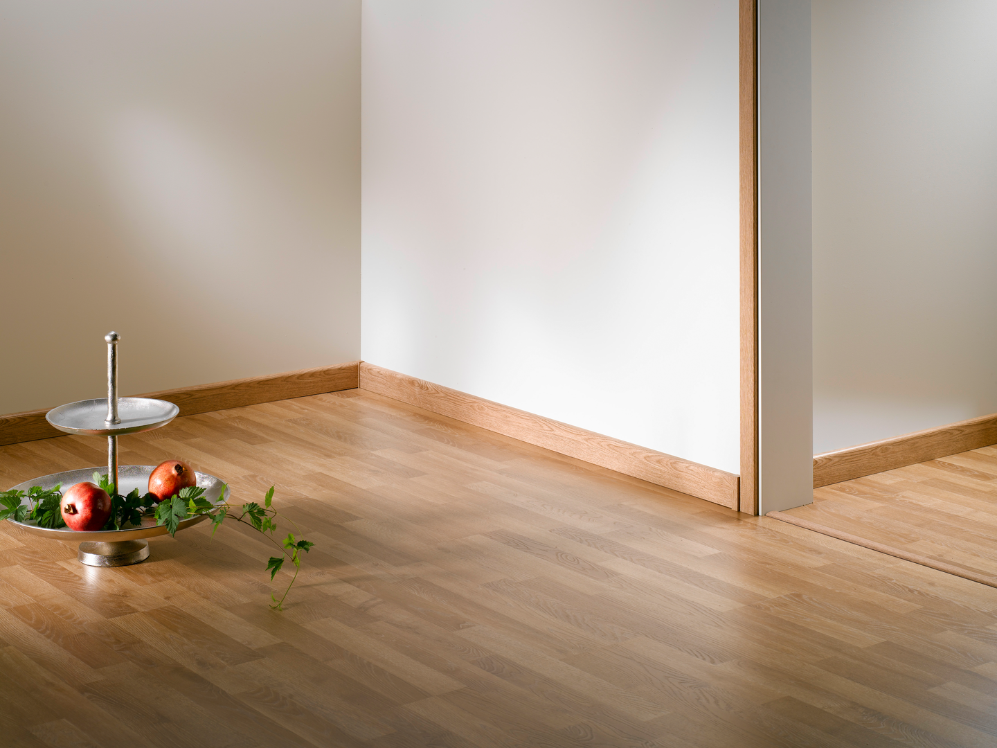 Jalkalista Cello 15x70x2400mm MDF tammi 2353