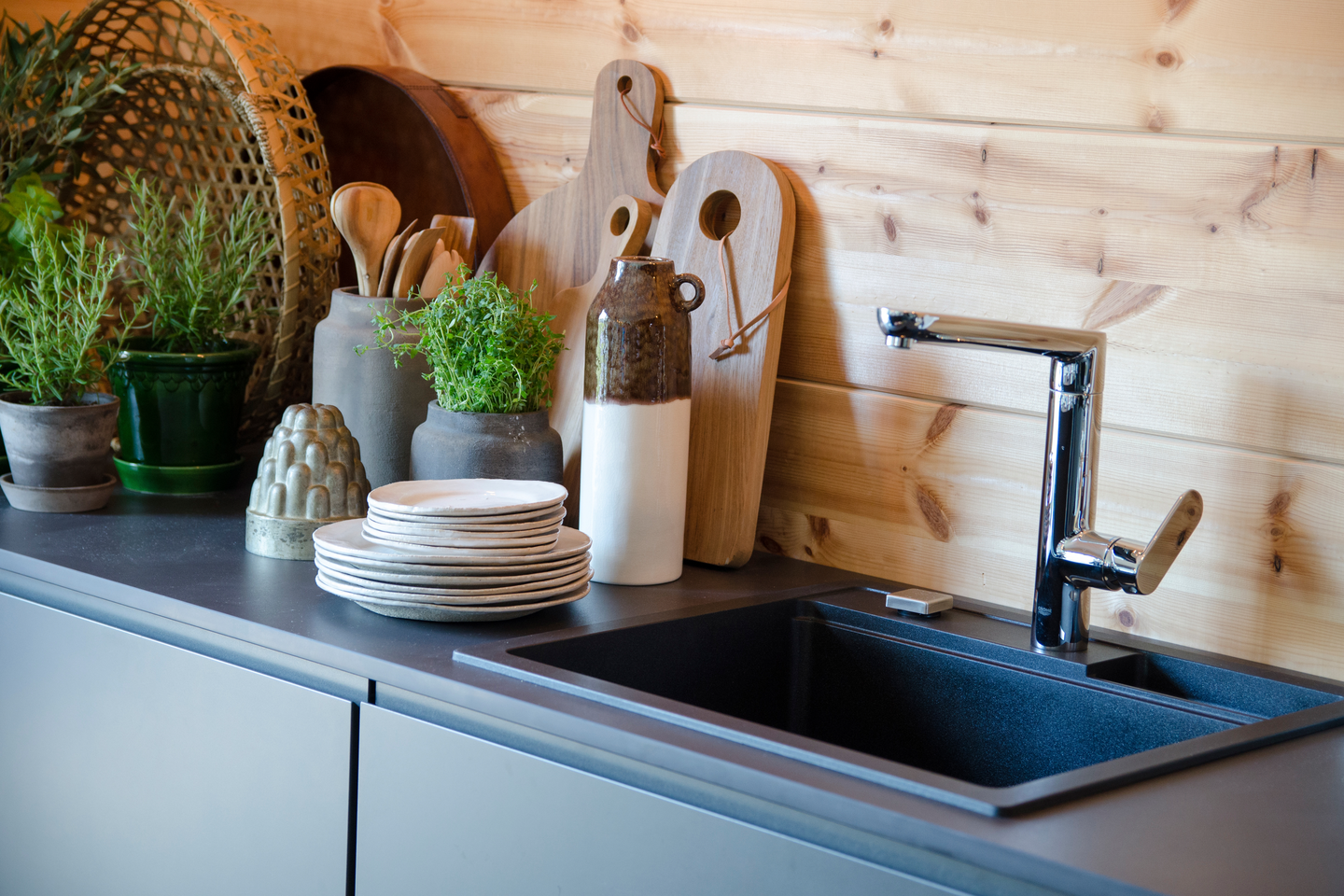 Allas Stala CEG5157B komposiitti