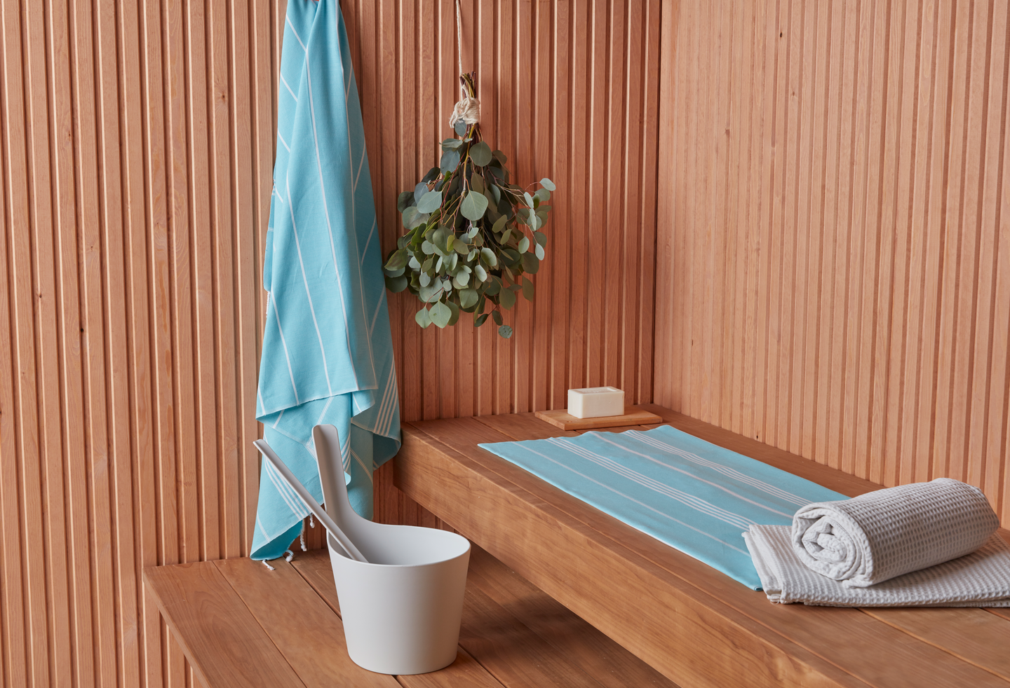 Laudelauta 28x140mm SHP haapa lämpökäsitelty lankeava