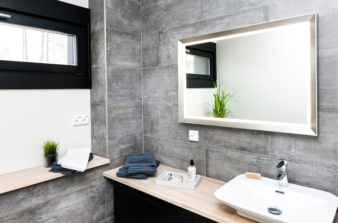 Pesuallashana Oras Optima 2710FG